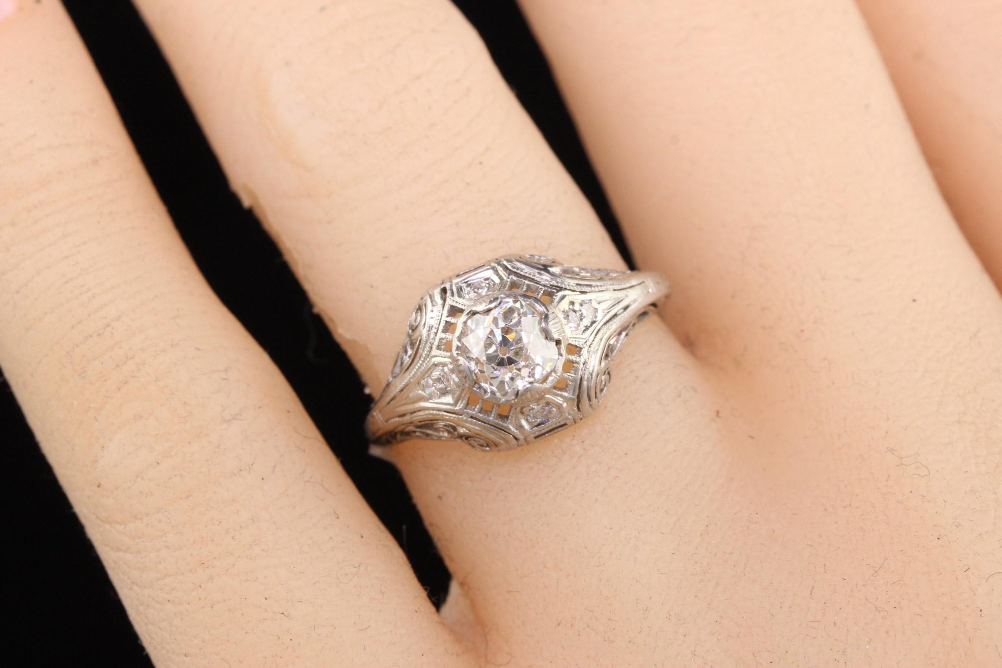 Women's Antique Art Deco Platinum Old Mine Diamond Filigree Engagement Ring For Sale