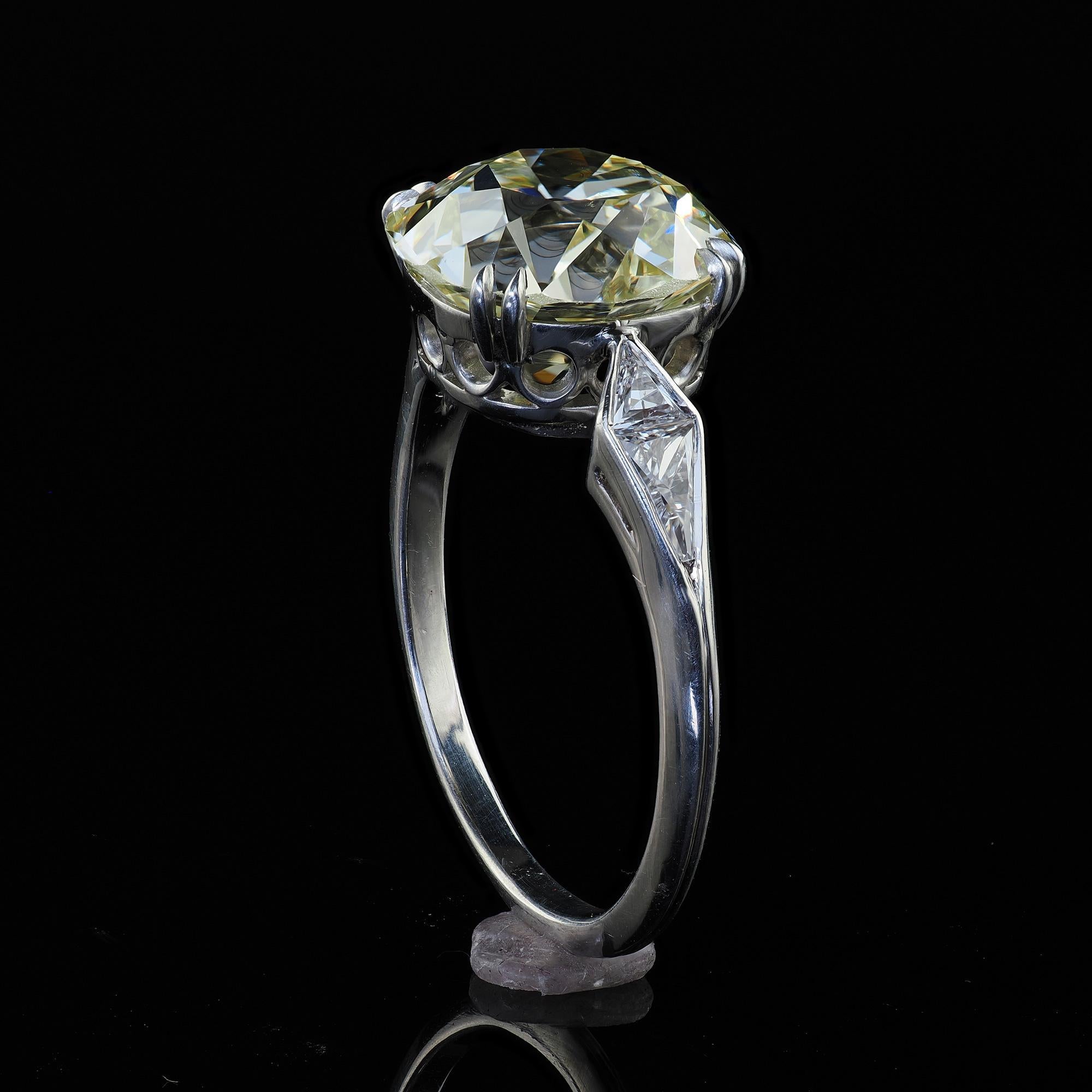 Antique Art Deco Platinum Old Mine Diamond French Cut Engagement Ring - GIA For Sale 3