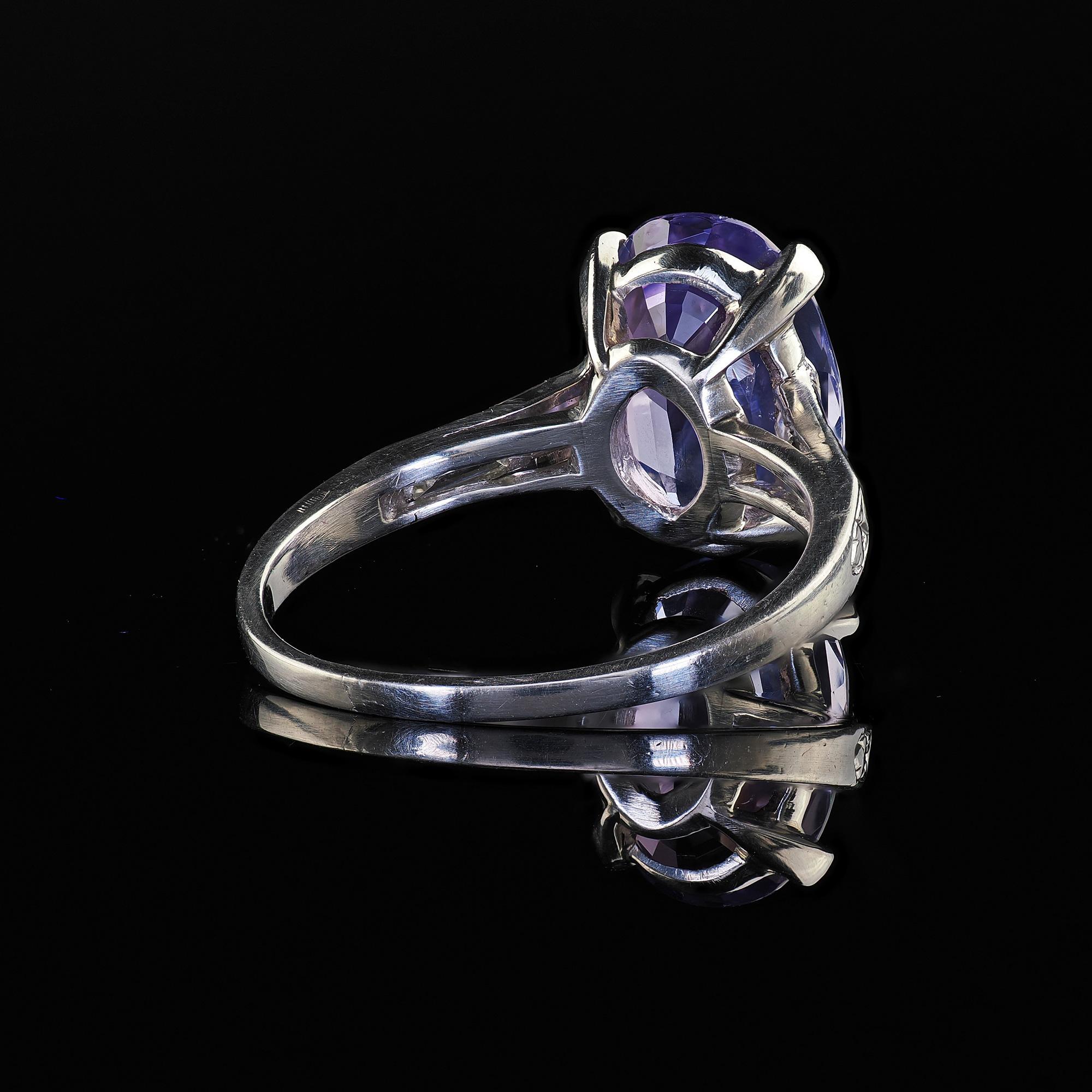 Antique Art Deco Platinum Purple Sapphire No Heat Diamond Engagement Ring - GIA For Sale 3