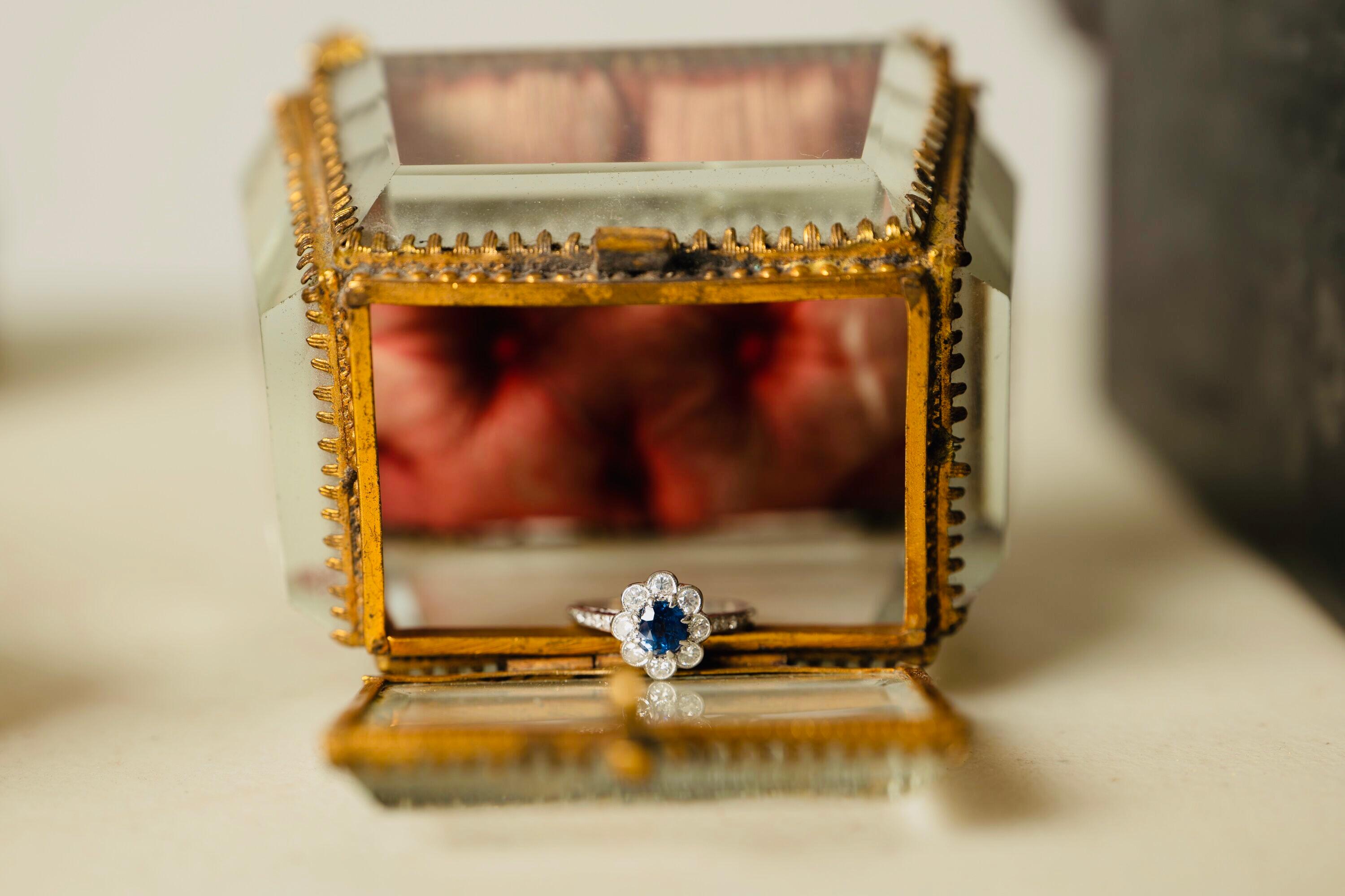 Women's Antique, Art Deco, Platinum, Sapphire and Diamond Cluster Ring For Sale