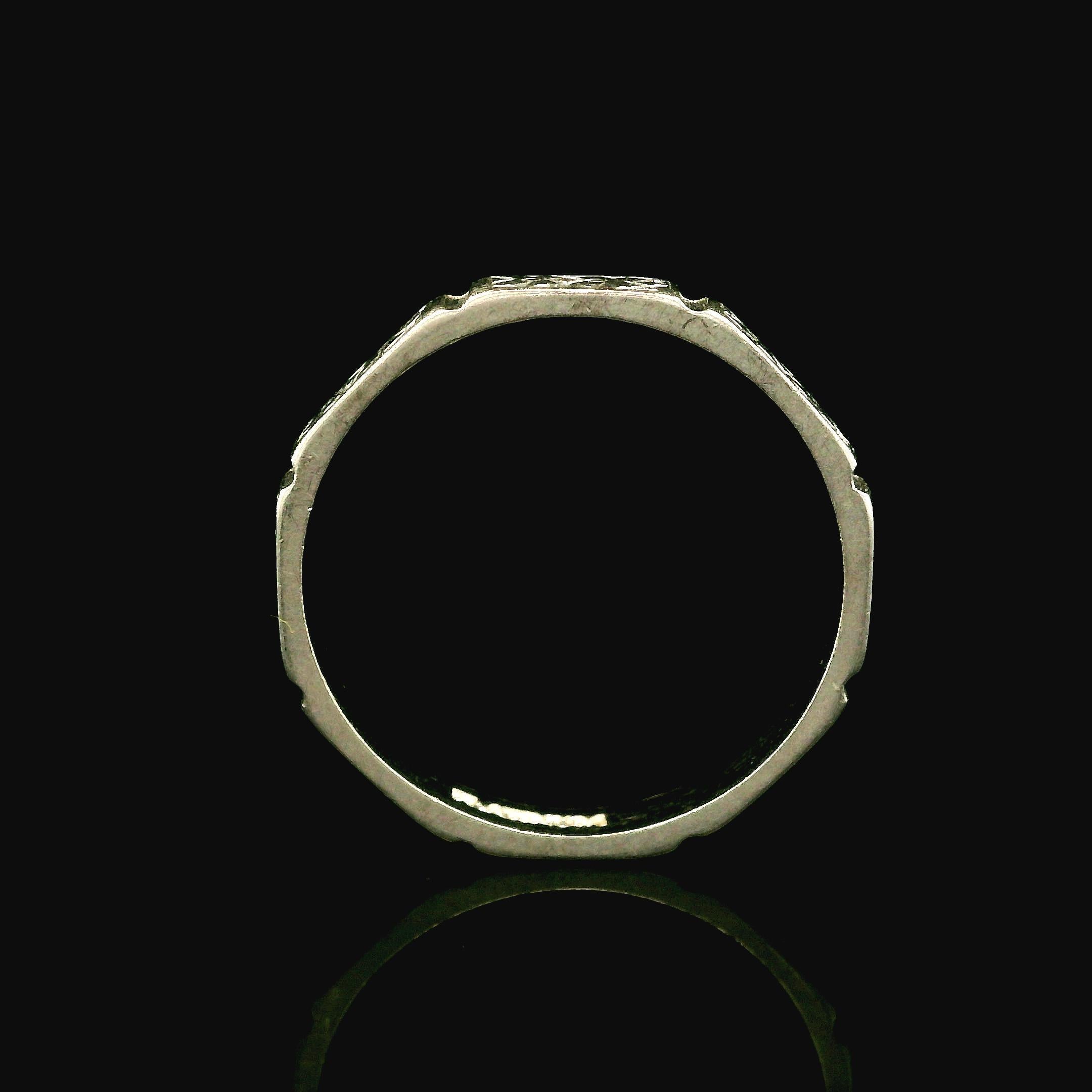 Material: Solid .900+ Platinum 
Weight: 3.22 Grams
Ring Size: 6.5 ( fitted on finger, can not be sized)
Ring Width: 2.7mm (0.10
