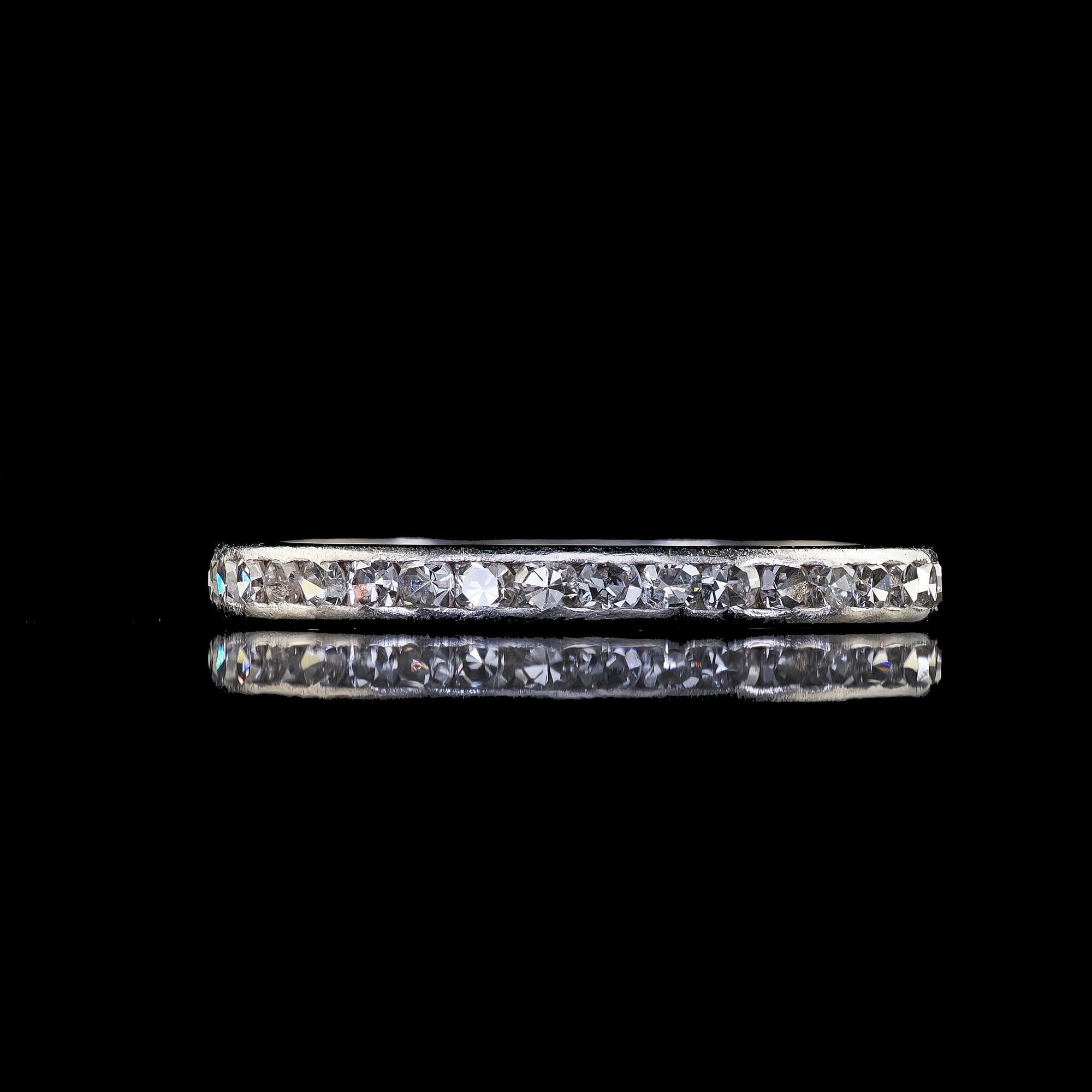 Antique Art Deco Platinum Single Cut Diamond Eternity Band Ring - Size 5 3/4 For Sale 1