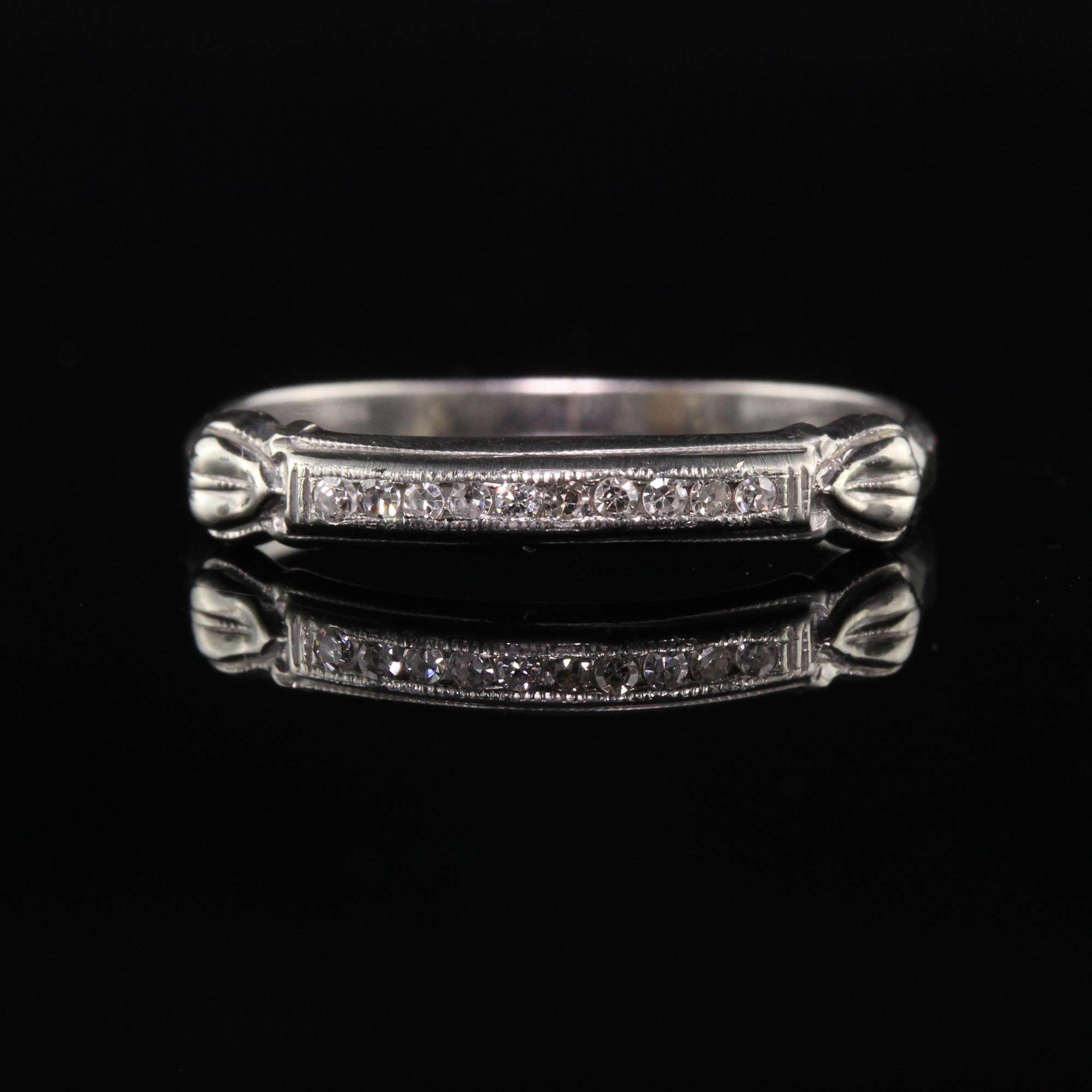 Antique Art Deco Platinum Single Cut Diamond Wedding Band In Good Condition For Sale In Great Neck, NY