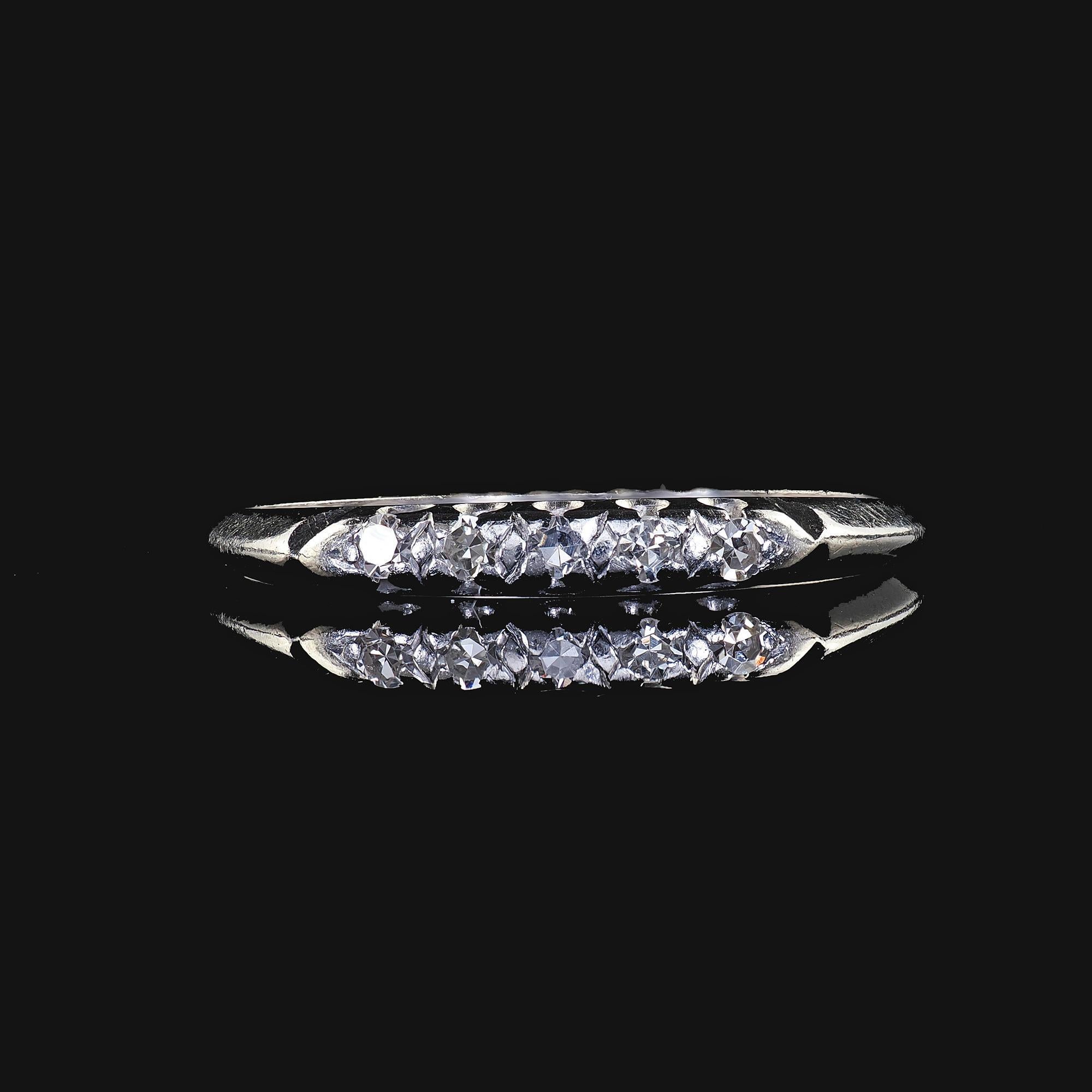 Alliance Art déco ancienne en platine avec diamant taille unique - Taille 7 1/4 en vente 2