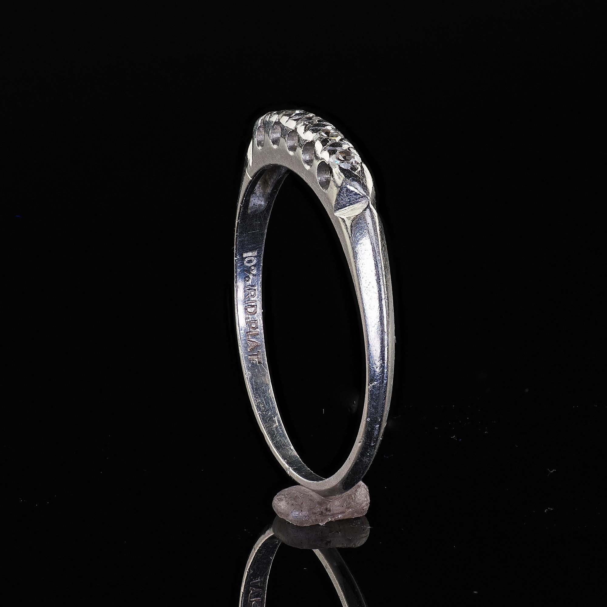 Alliance Art déco ancienne en platine avec diamant taille unique - Taille 7 1/4 en vente 4