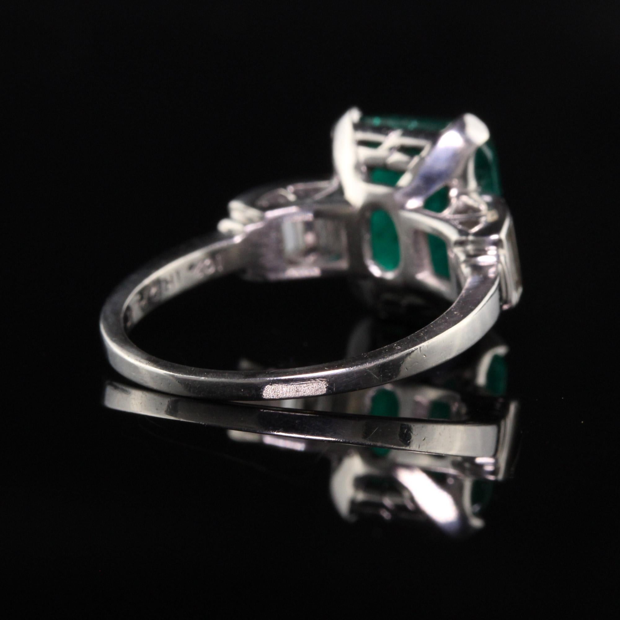 Women's Antique Art Deco Platinum Sugarloaf Emerald and Baguette Diamond Ring, GIA For Sale