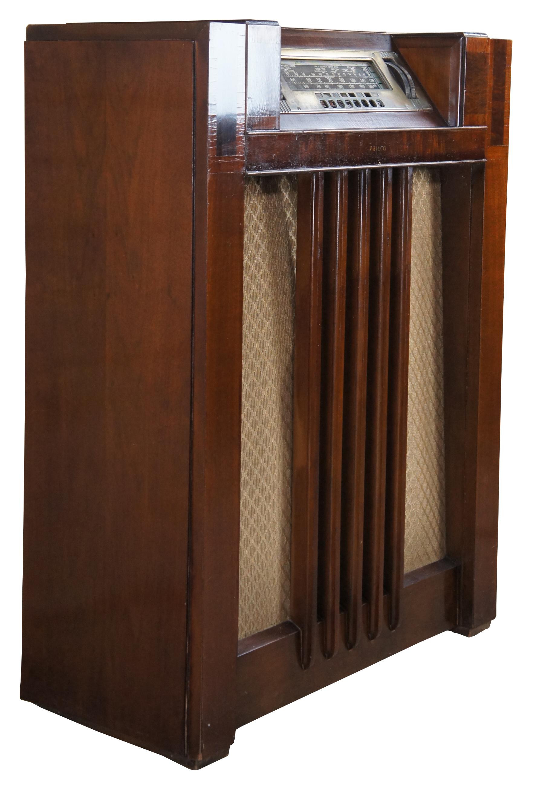 cabinet radio