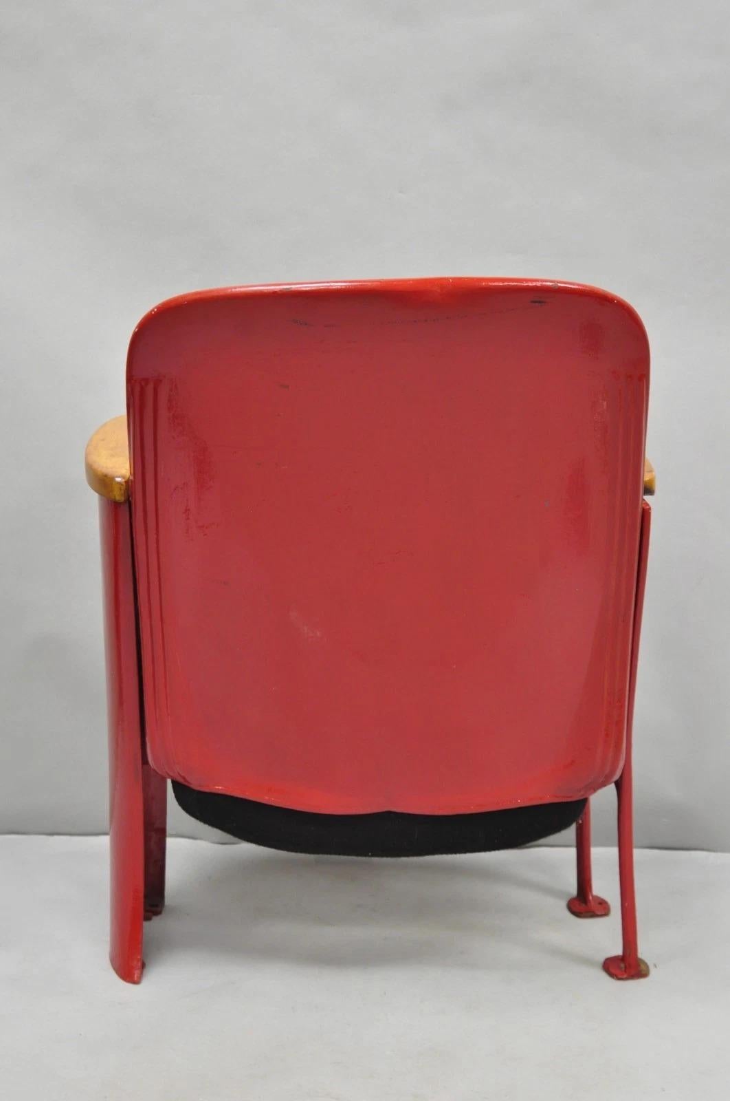 Antiker Art Deco rot lackiert authentisch gepolsterter Kinosessel im Angebot 4