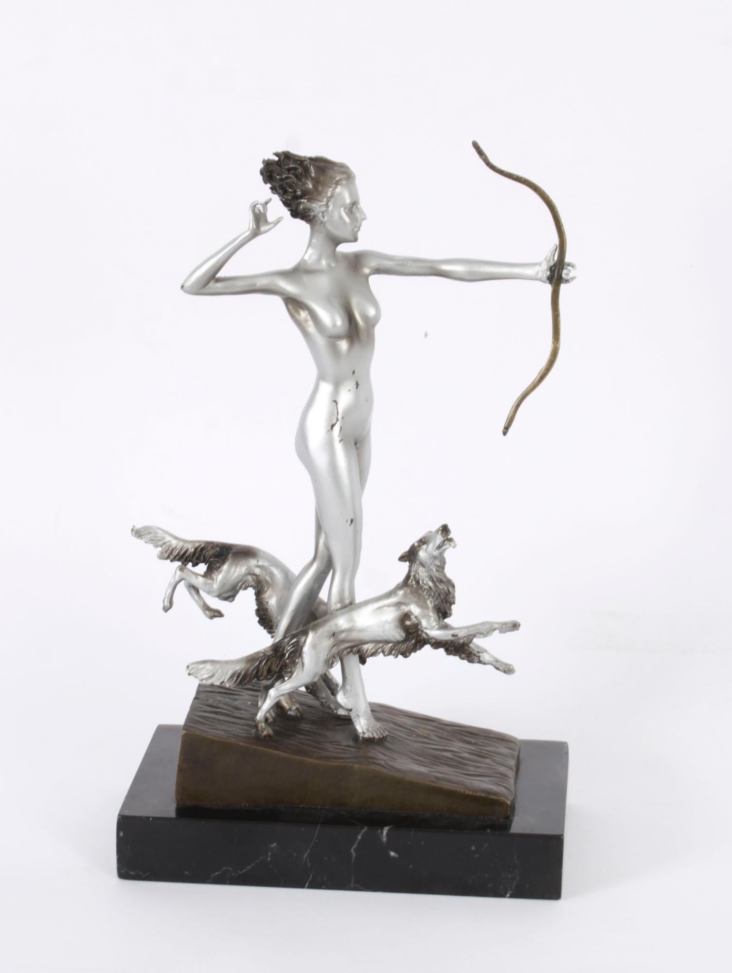 Antike Bronze im Art-Déco-Revival-Stil Diana der Jägerin Josef Lorenzl, 20. Jahrhundert im Zustand „Gut“ im Angebot in London, GB