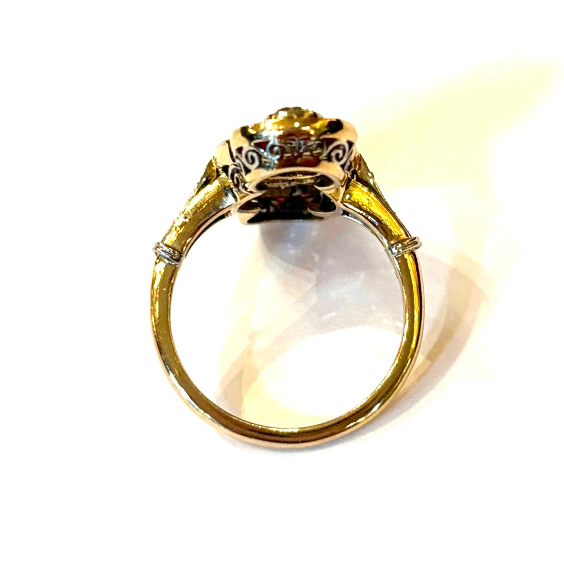Bague Art déco ancienne en rubis et diamants, c. 1920 en vente 1