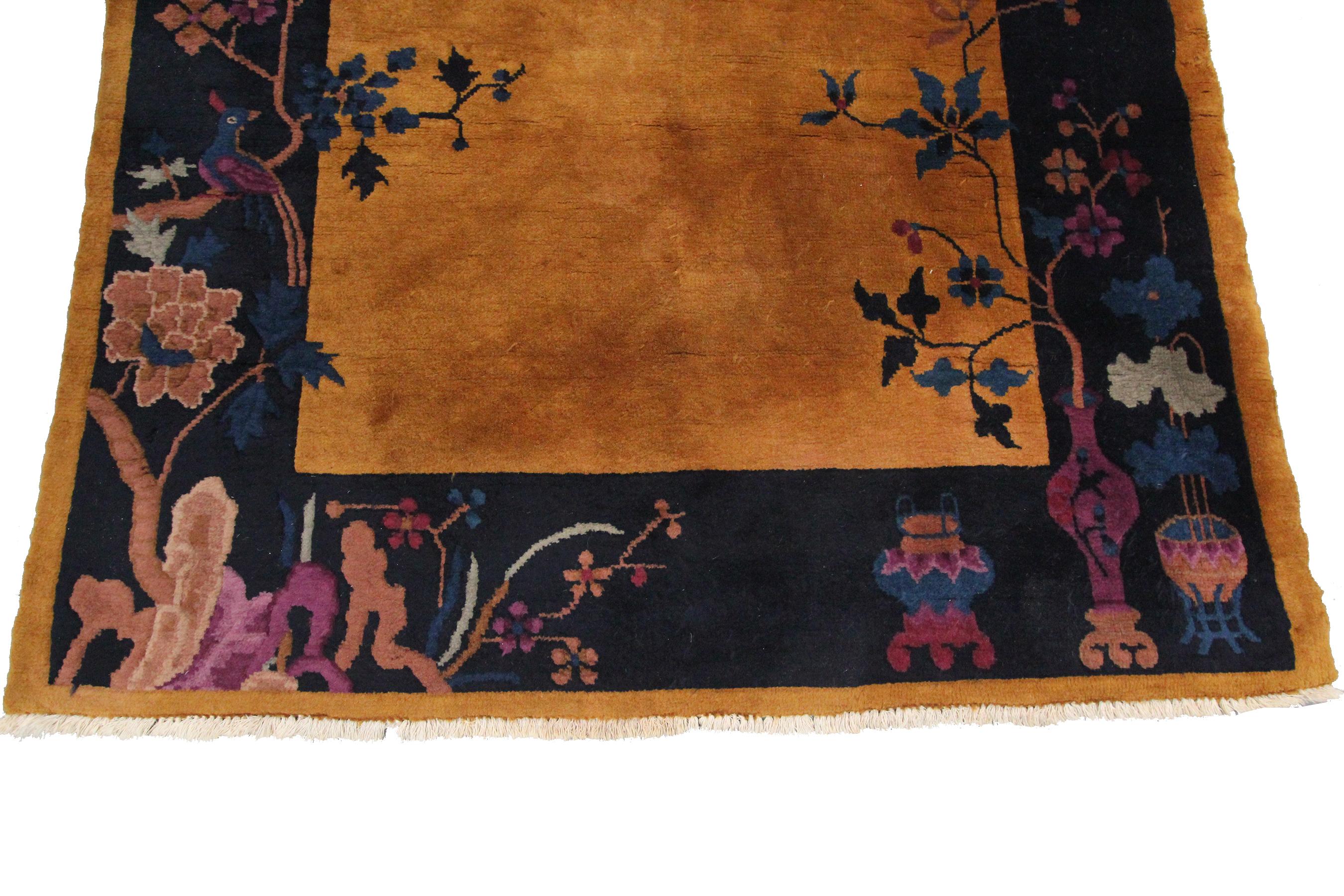 Antique Art Deco Rug Antique Chinese Rug Chinese Rug 1920 Gold Chinese Rug In Good Condition For Sale In New York, NY