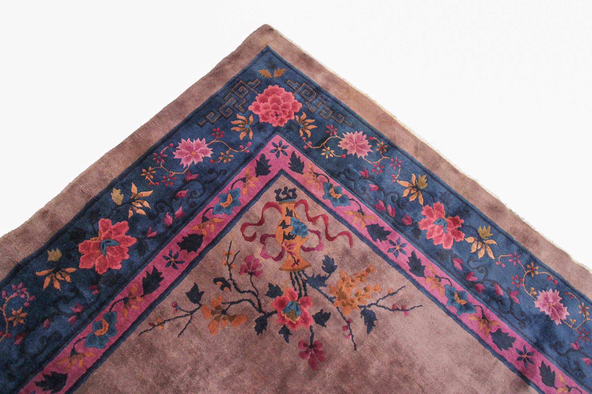 Antiker chinesischer Walter Nichols-Teppich im Art déco-Stil, 1920, 9x12 275 cm x 361 cm  (Handgeknüpft) im Angebot