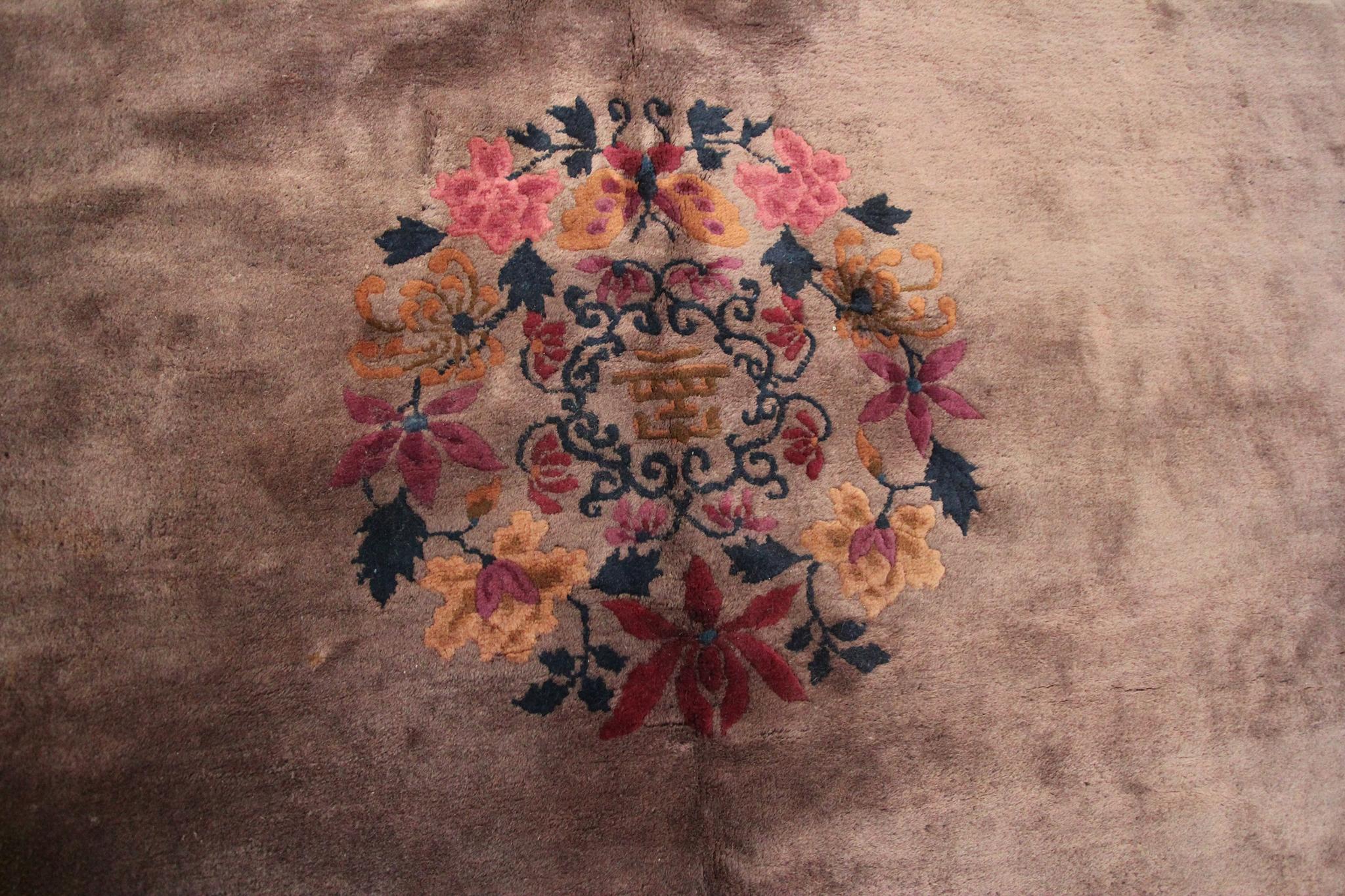 Antiker chinesischer Walter Nichols-Teppich im Art déco-Stil, 1920, 9x12 275 cm x 361 cm  im Angebot 1