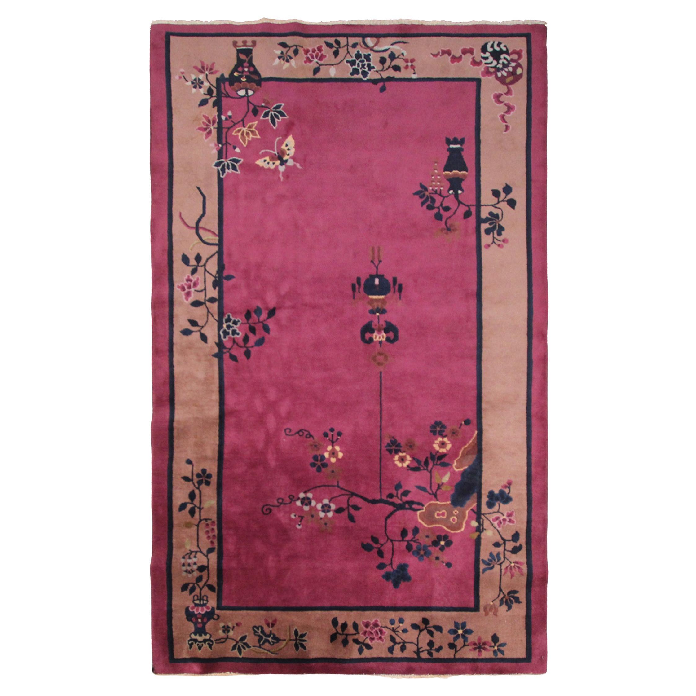 Tapis Art Déco ancien Tapis arbre de vie Tapis chinois Vase violet 1920 en vente