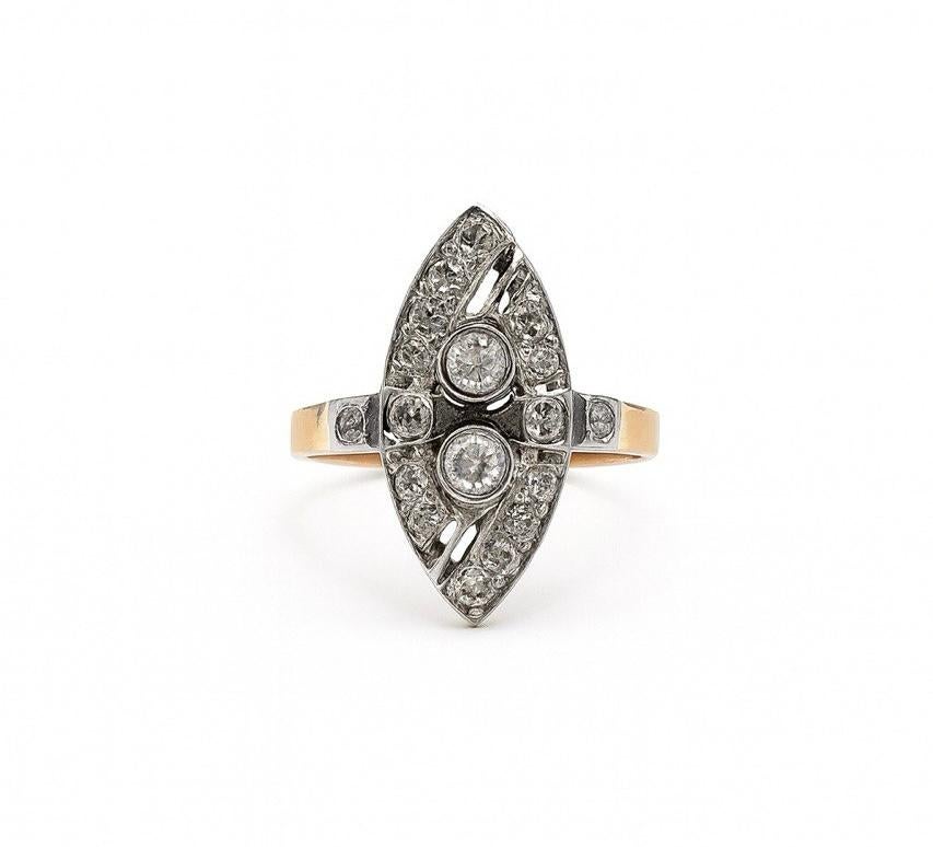 Taille rose Bague navette russe Art déco ancienne en or 14 carats avec diamants taille rose en vente