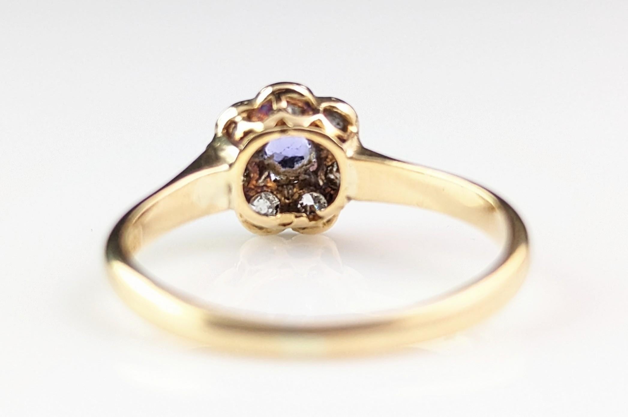 Antique Art Deco Sapphire and Diamond flower ring, 18k gold  9