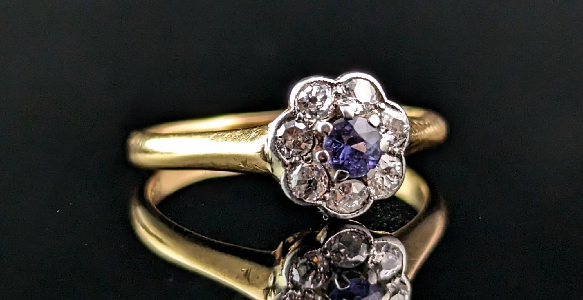 Antique Art Deco Sapphire and Diamond flower ring, 18k gold  3