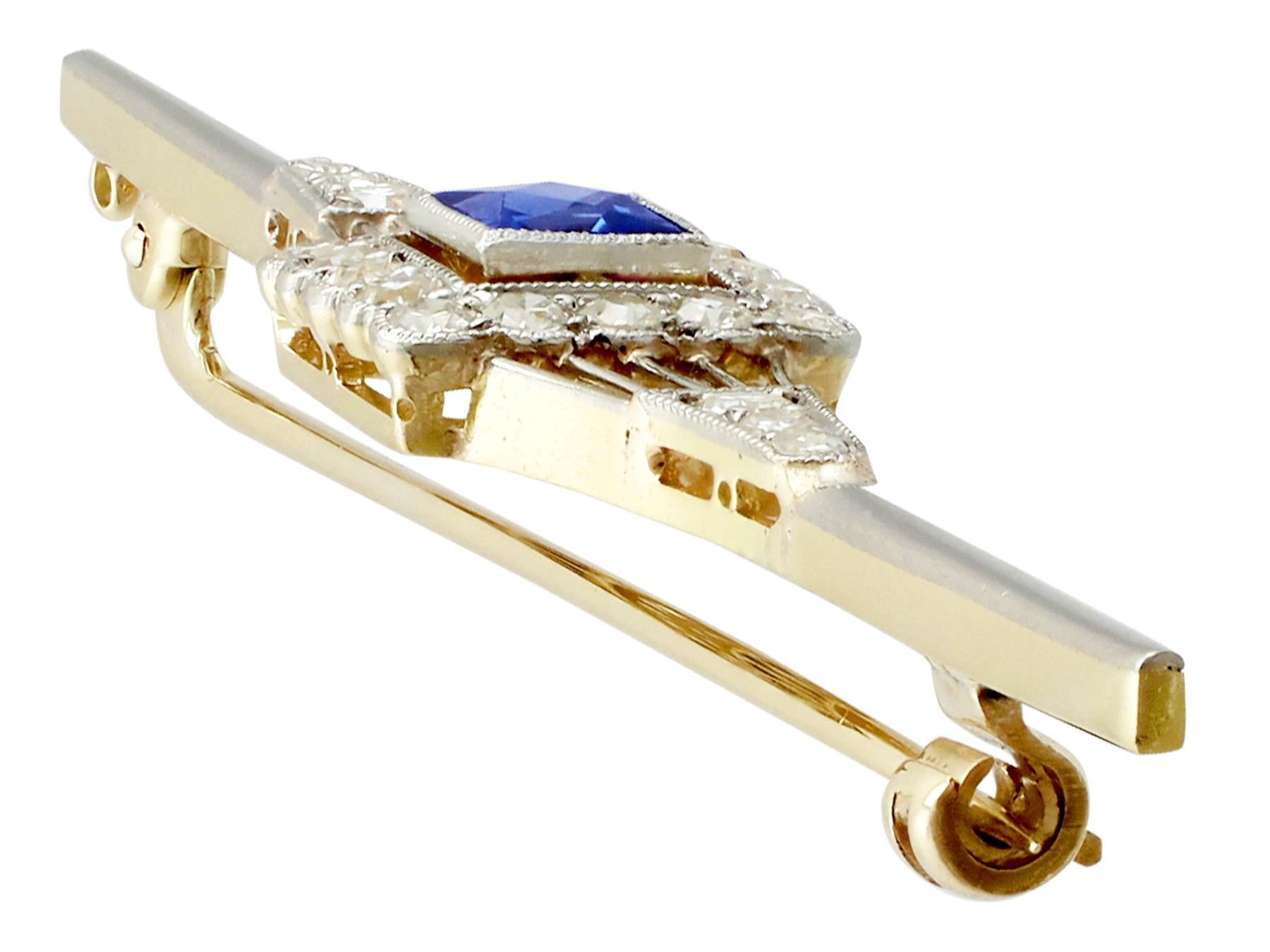 Antique Art Deco Sapphire and Diamond Yellow Gold Bar Brooch Damen