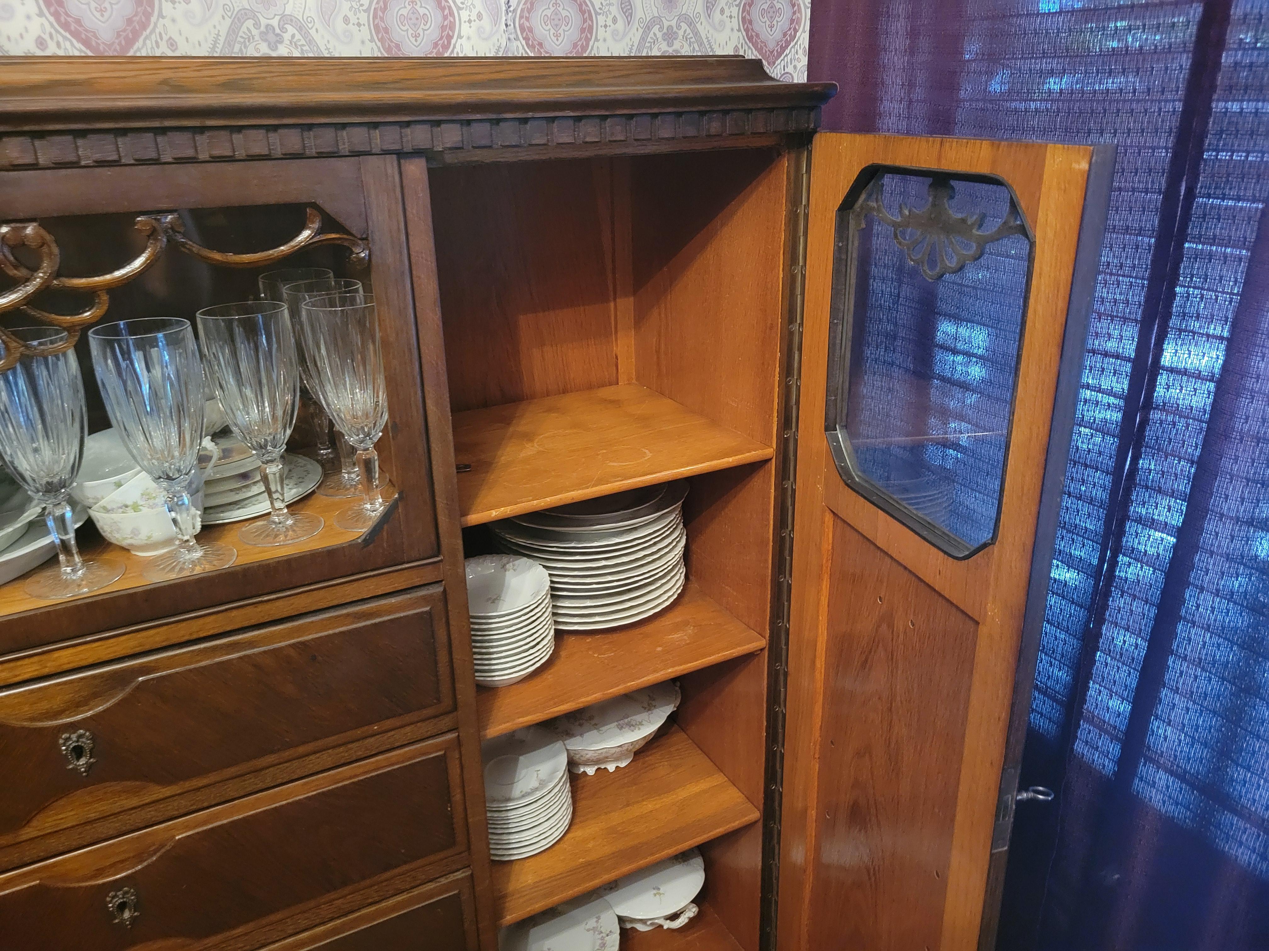 Antike Jugendstil-Hutch aus China mit 4 Schubladen (19. Jahrhundert) im Angebot