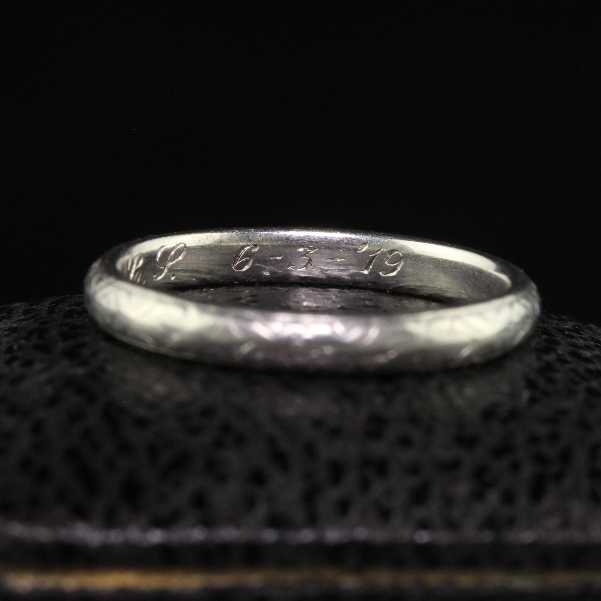 Antique Art Deco Shreve and Co Platinum Engraved Wedding Band - Size 7 For Sale 1