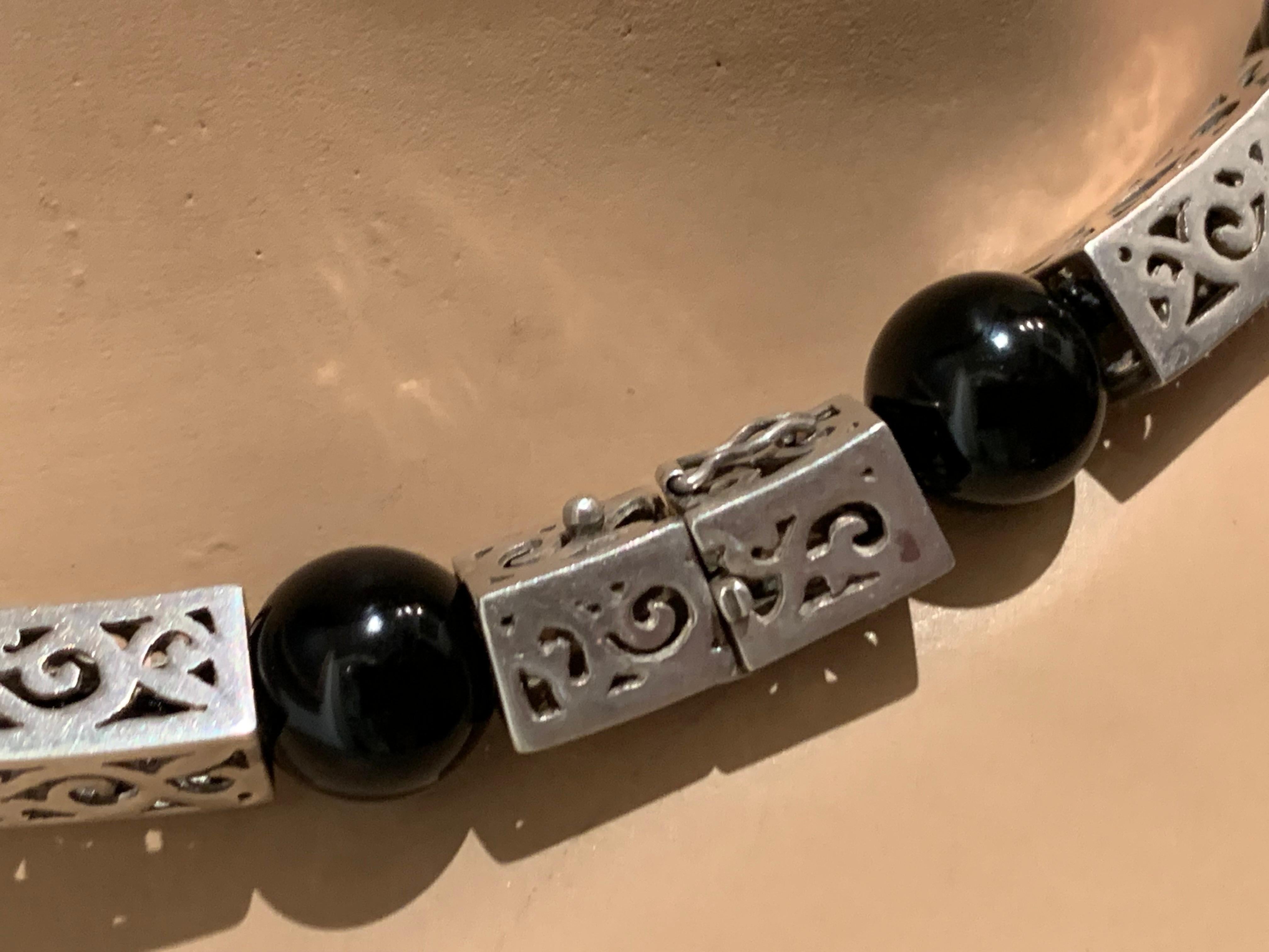 Antique Art Deco Silver Onyx Beads Ornamental Link Necklace  For Sale 3