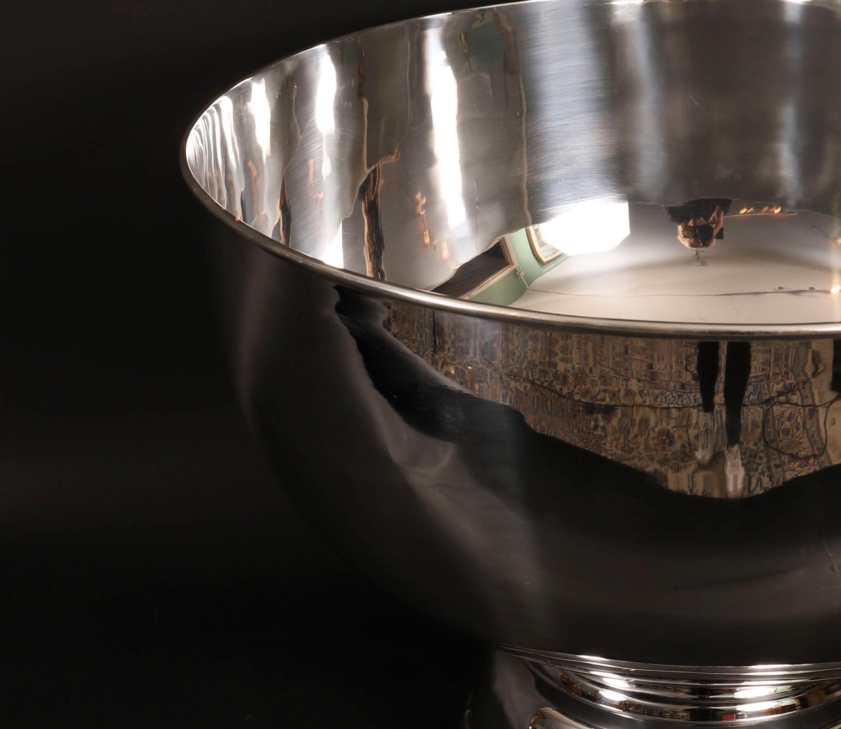 Antique Art Deco Silver Plated Champagne /Wine Cooler Mappin & Webb 20th Century Inglés en venta