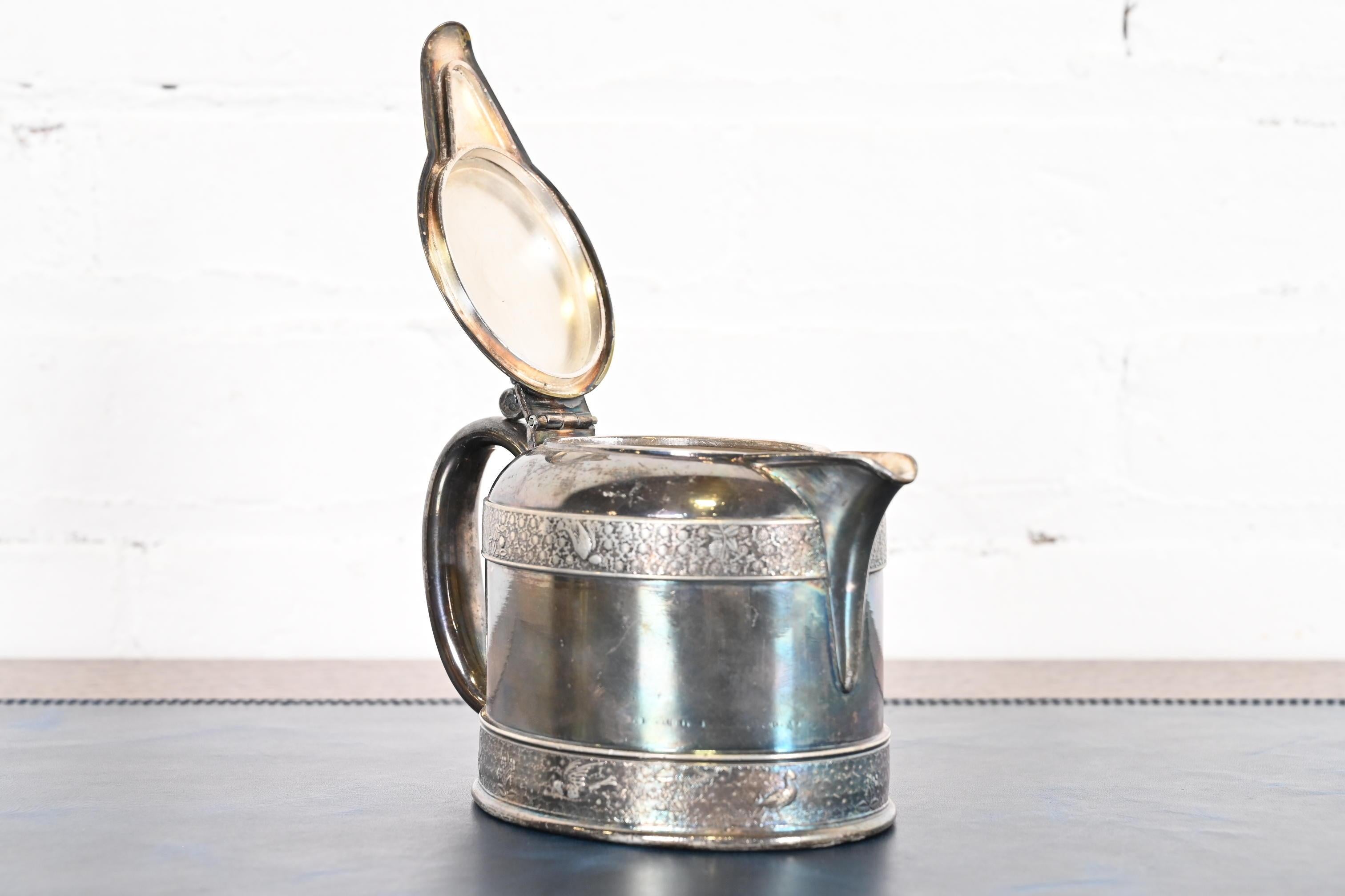 Antike Art Deco Silberblech Milchkännchen im Angebot 1