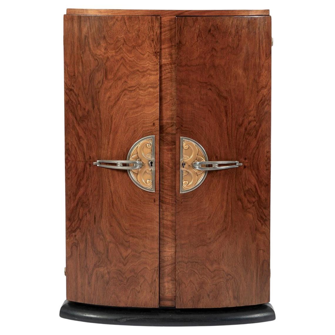 Antico gabinetto da bere in legno di radica in stile Art Deco, anni 
30 in vendita