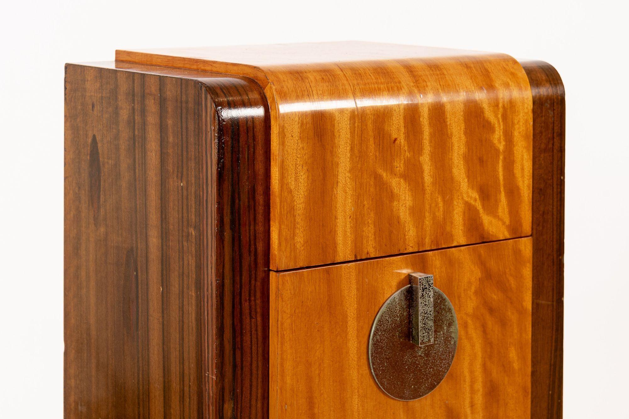 Antique Art Deco Small Wood Nightstand or Side Cabinet, 1930s For Sale 3