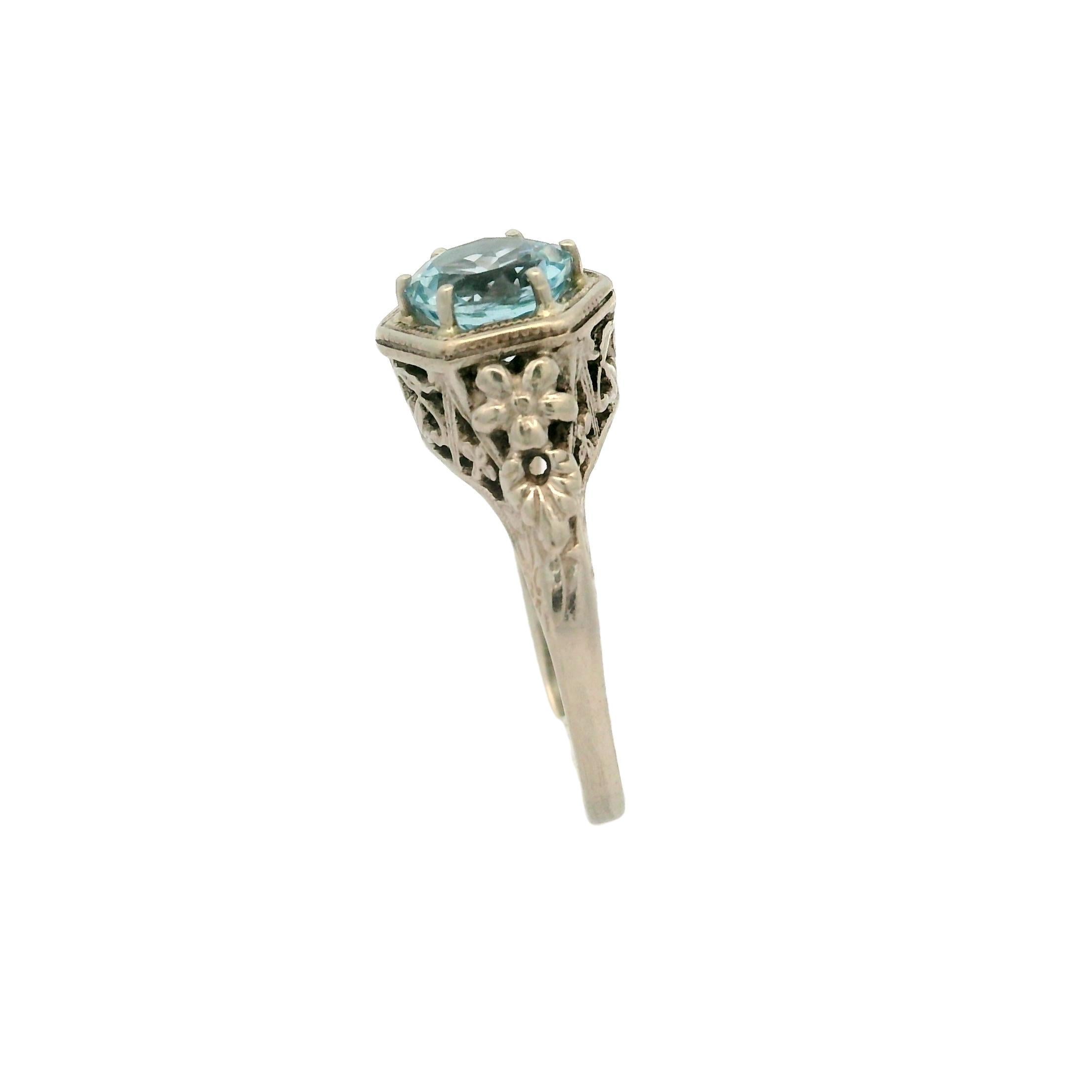 Antique Art Deco Solid White Gold 1.06ct Round Aquamarine Floral Open Work Ring For Sale 1