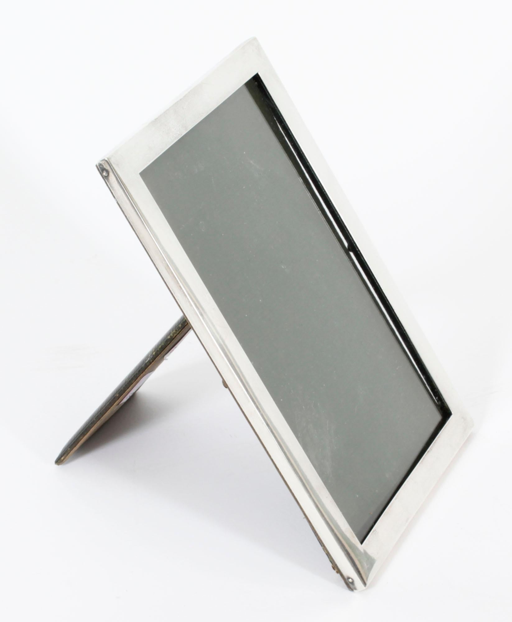 English Antique Art Deco Sterling Silver Photo Frame Dated 1919