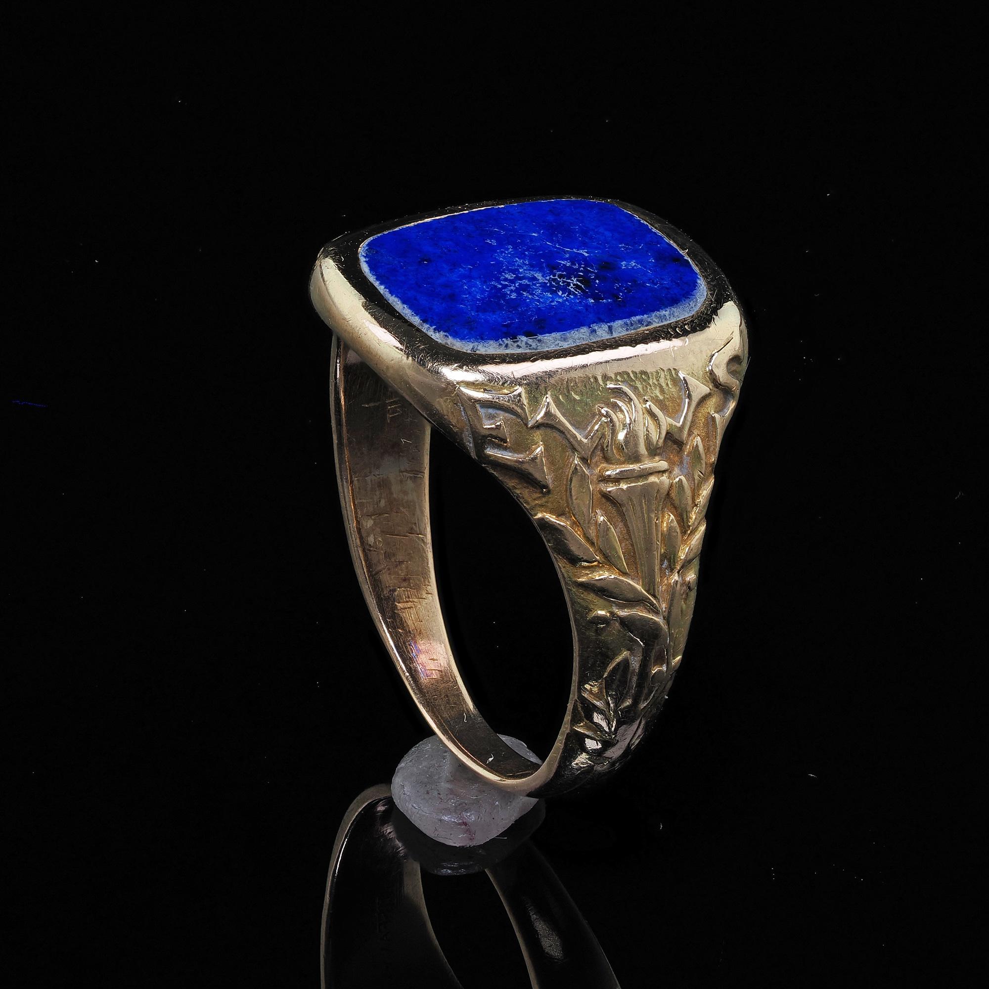 Antique Art Deco Tiffany and Co 14K Yellow Gold Lapis Engraved Ring 4