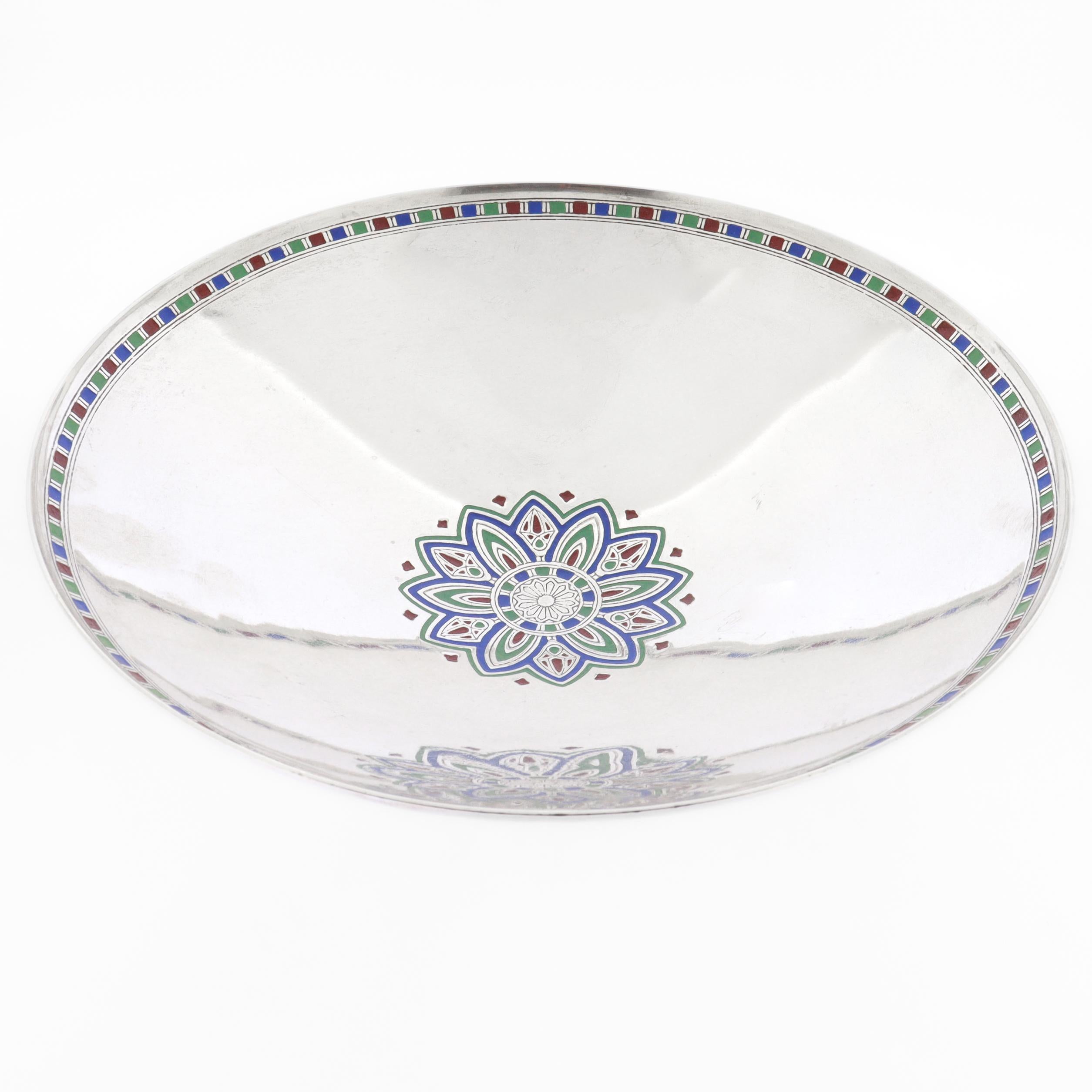 Antikes Art Deco Tiffany & Co. Schale aus Sterling Silber und Mosaik-Emaille (amerikanisch) im Angebot