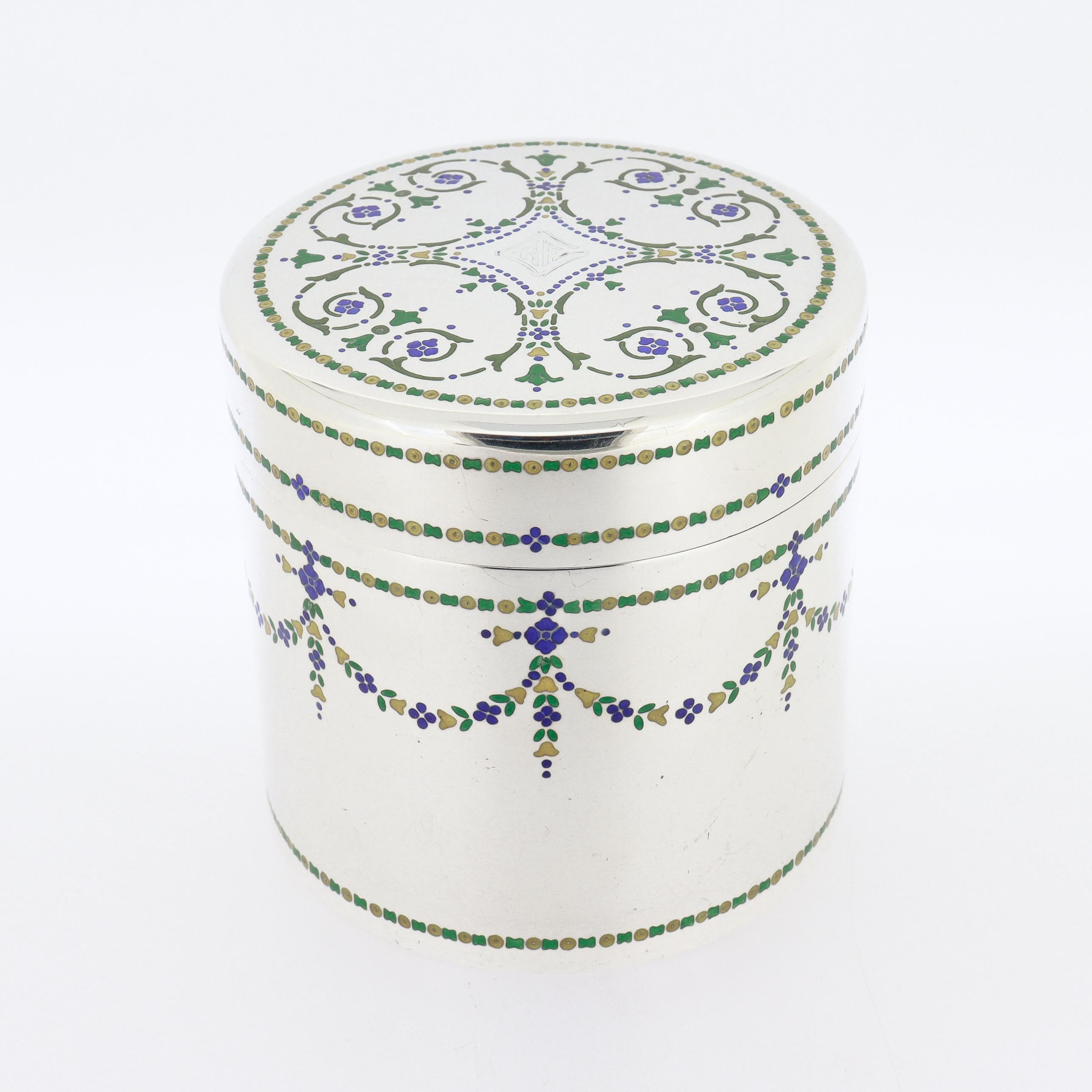Antiguo Art Decó Tiffany & Co. Caja de plata de ley y mosaico esmaltado Plata esterlina en venta