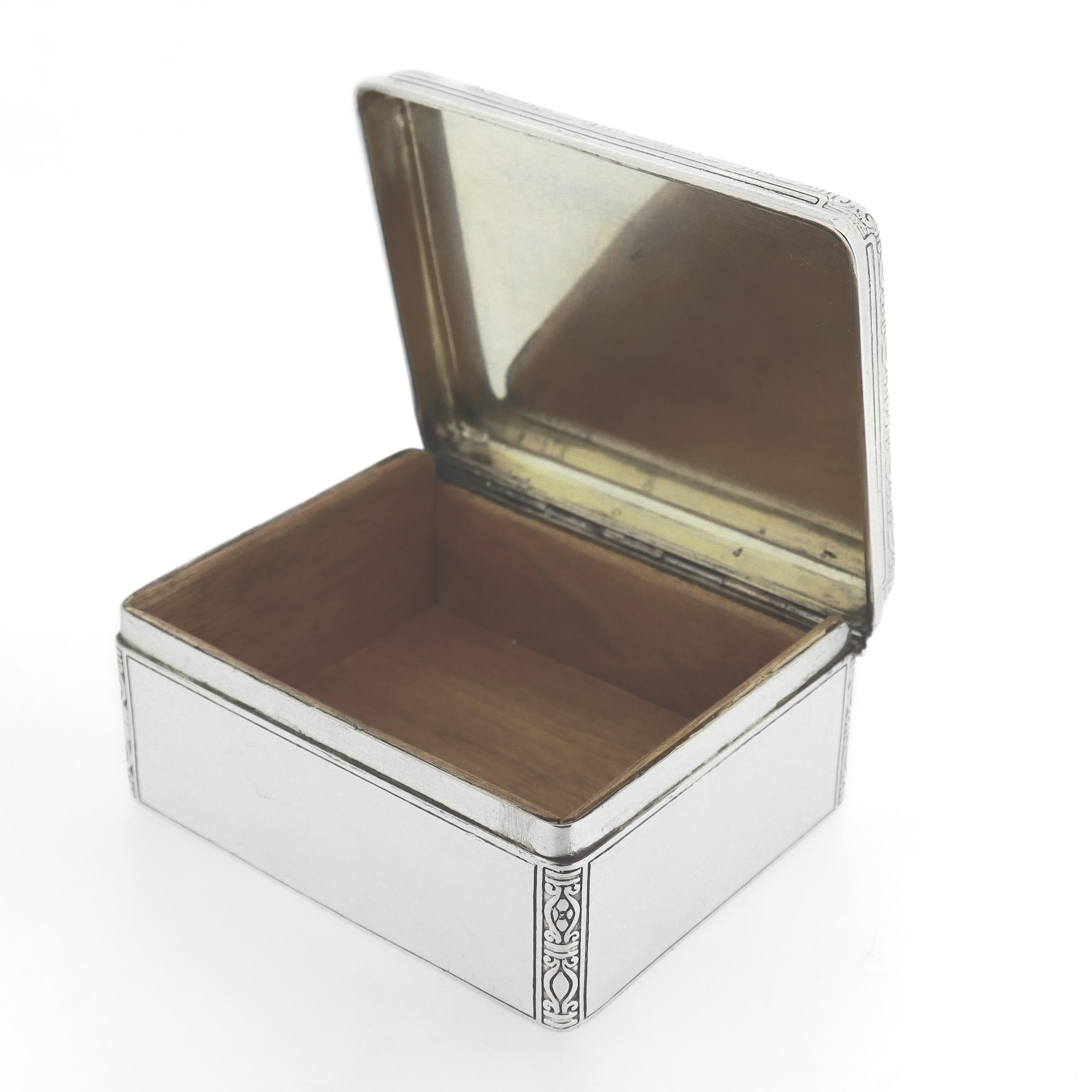 Antique Art Deco Tiffany & Co. Sterling Silver Wood Lined Dresser Box For Sale 7