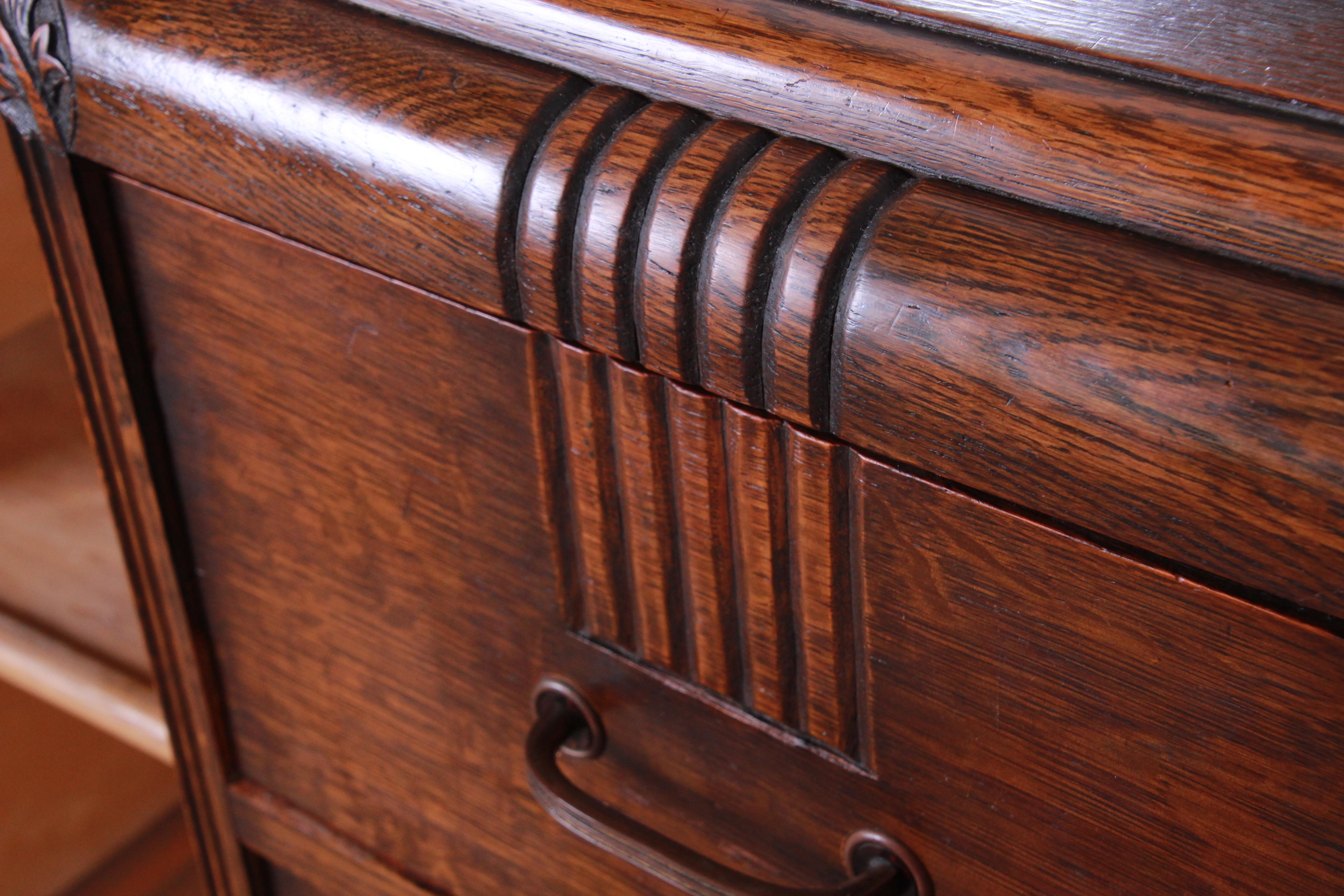 Mid-20th Century Antique Art Deco Tiger Oak Sideboard Buffet, 1930s