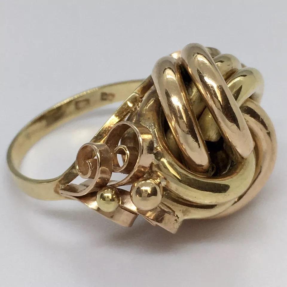 Women's Antique Art Deco Tri Color 14K Gold Love Knot Ring 1930s 6.5 Gram Size 6.25 For Sale