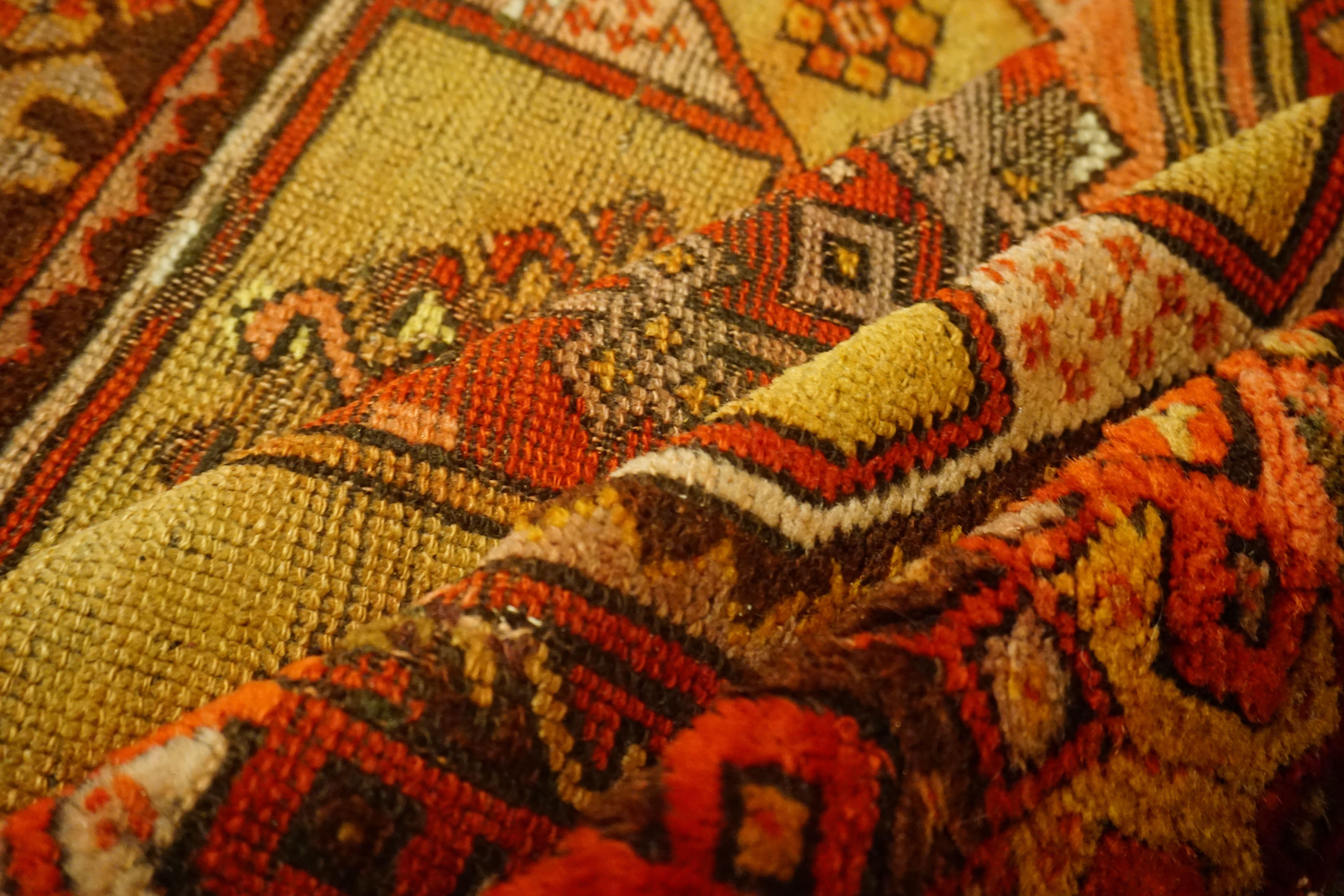 Early 20th Century Antique Art Deco Turkish Carpet Anatolia Yürük For Sale