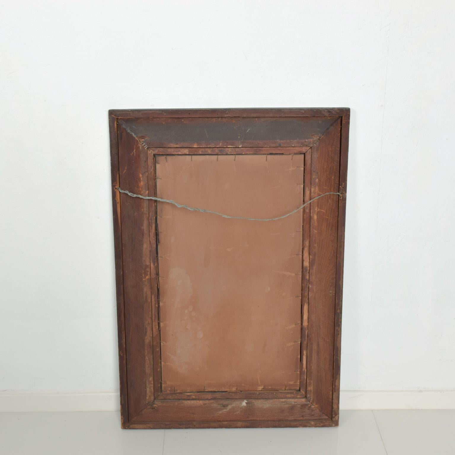 1930s Antique Art Deco Rosewood Wall Mirror
Vintage Patina and Oxidation Present. Expect vintage wear and use.
24.25 W x 35.25 H x 1 thick, Mirror 14.75 x 25.75
Original unrestored vintage condition.
Refer to Images.