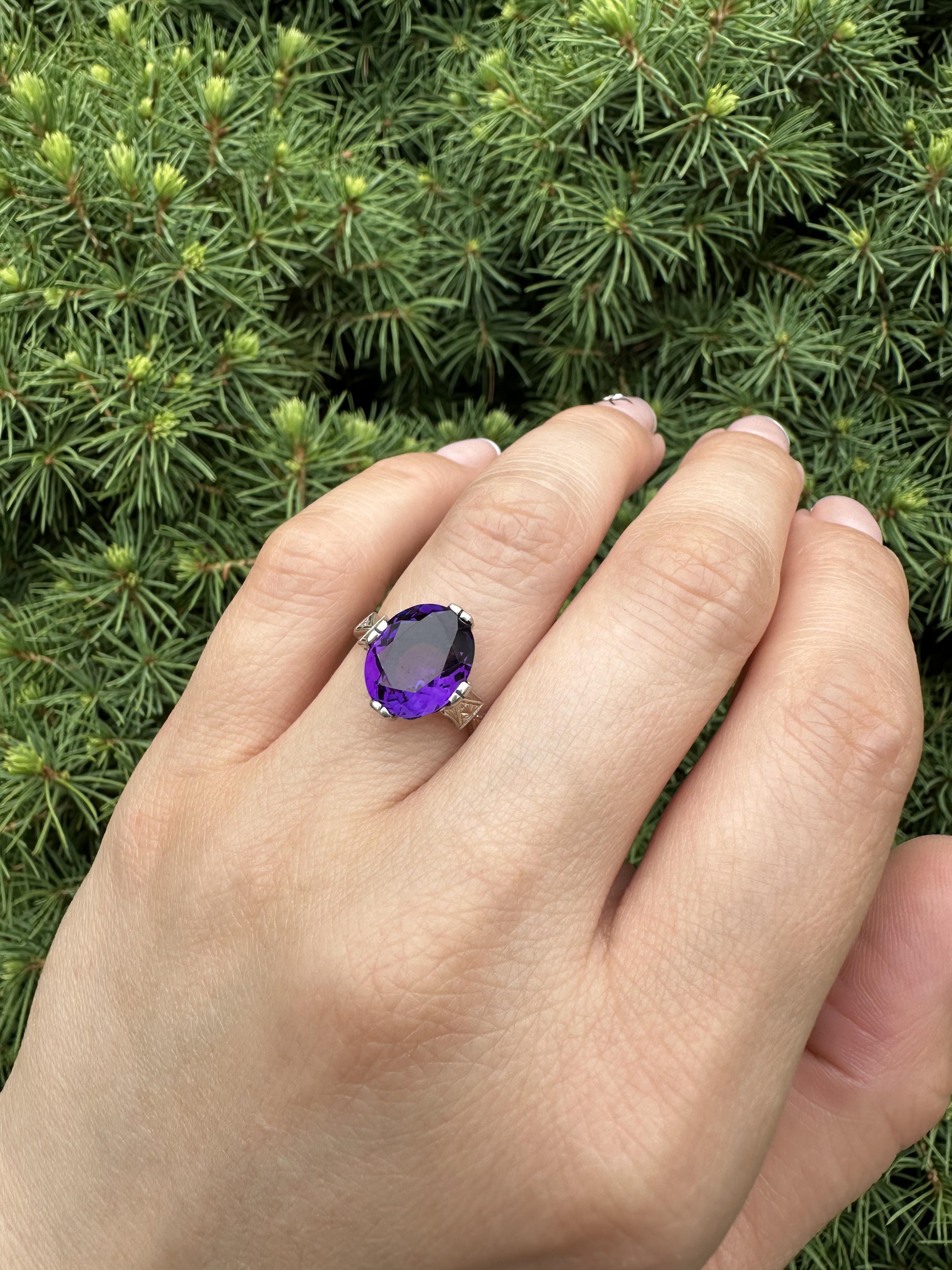 Antiker Art Deco Weißgold 3,82ct Oval Amethyst Solitär Hand graviert Ring im Angebot 6