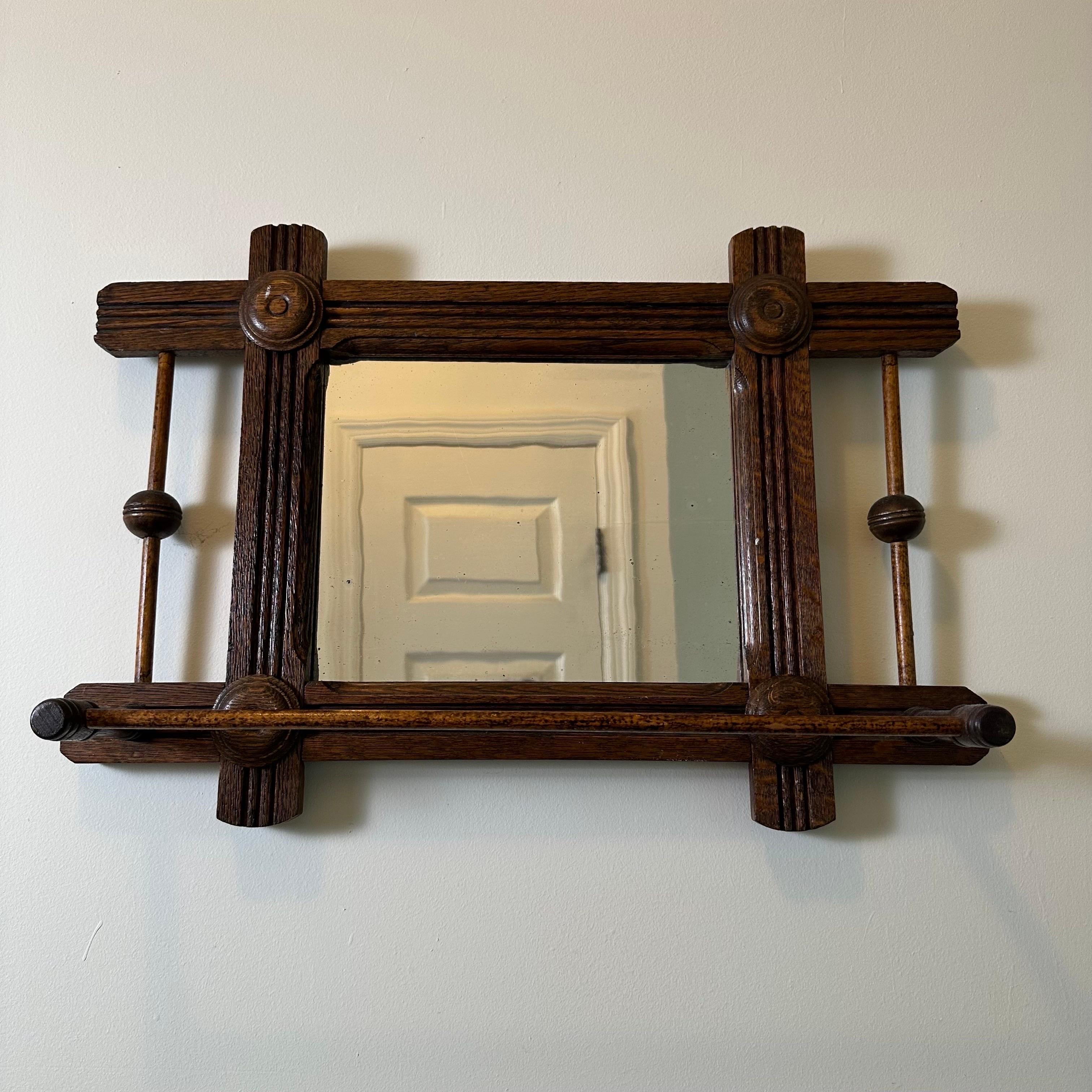 Antique Mirror in legno Deco con barra di sospensione in vendita 7