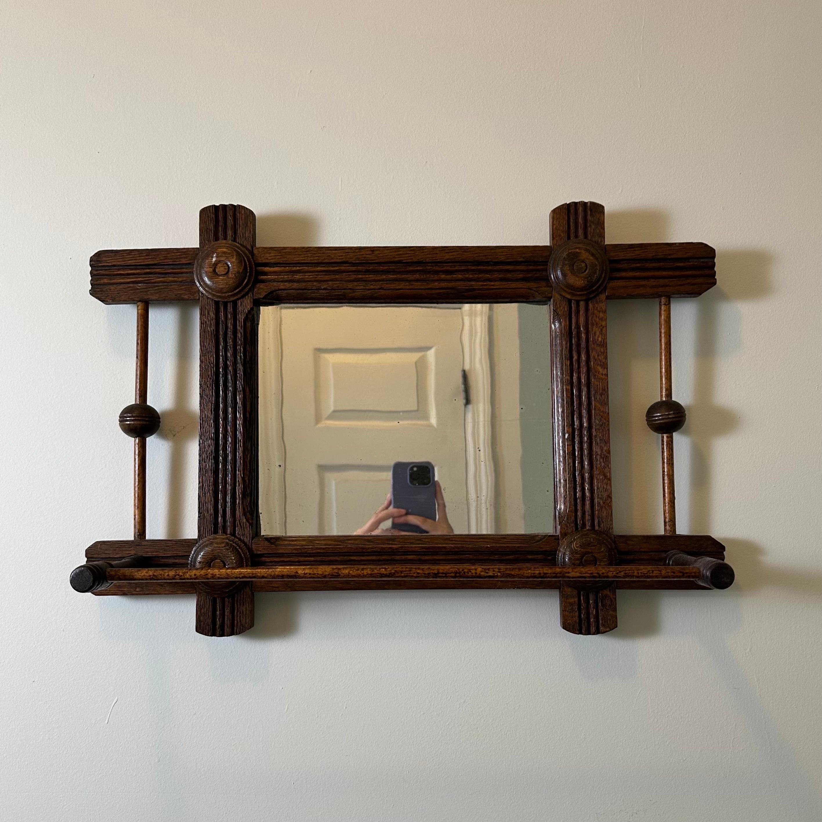 Antique Mirror in legno Deco con barra di sospensione in vendita 8