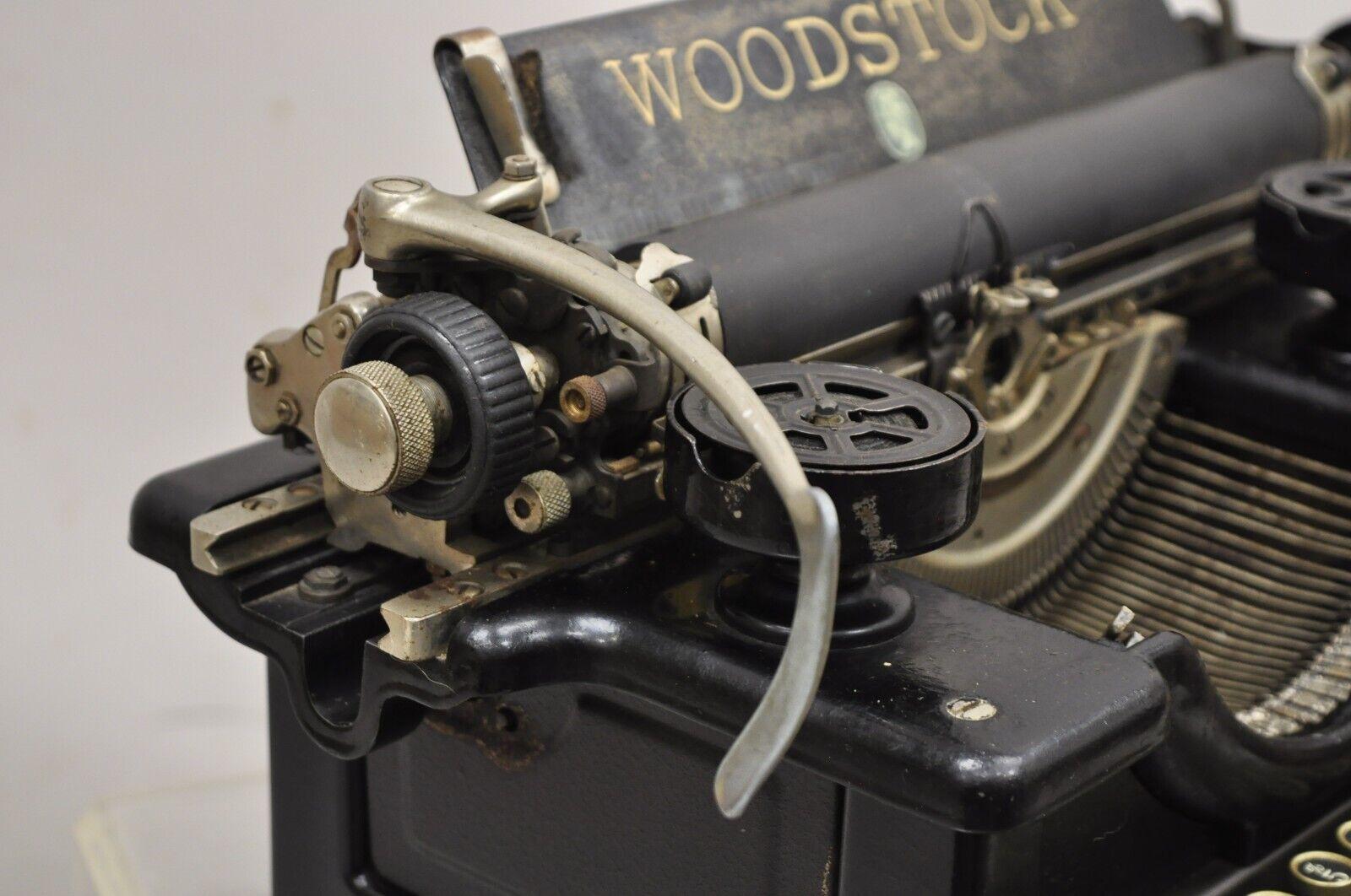 Antike Art Deco Woodstock Handschreibmaschine (Metall) im Angebot