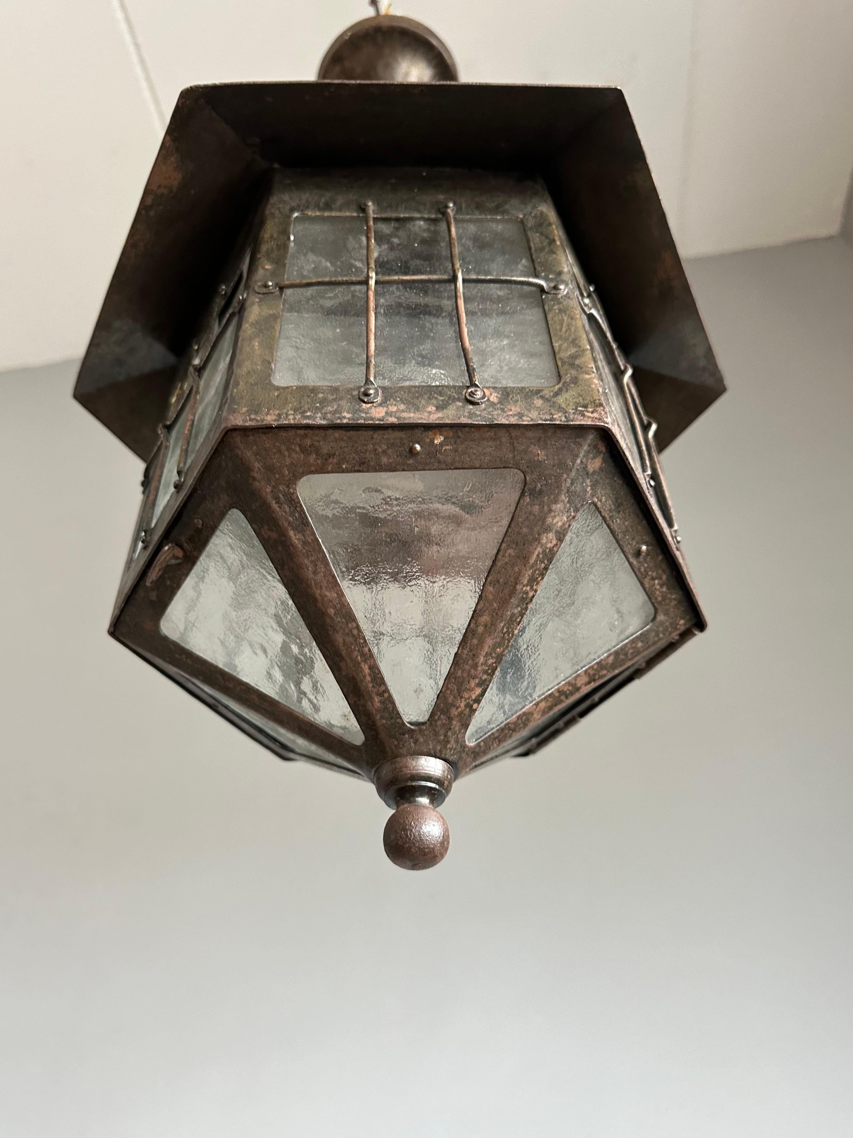 Antigua linterna Art Decó de hierro forjado y cristal catedral, para porche o vestíbulo 5