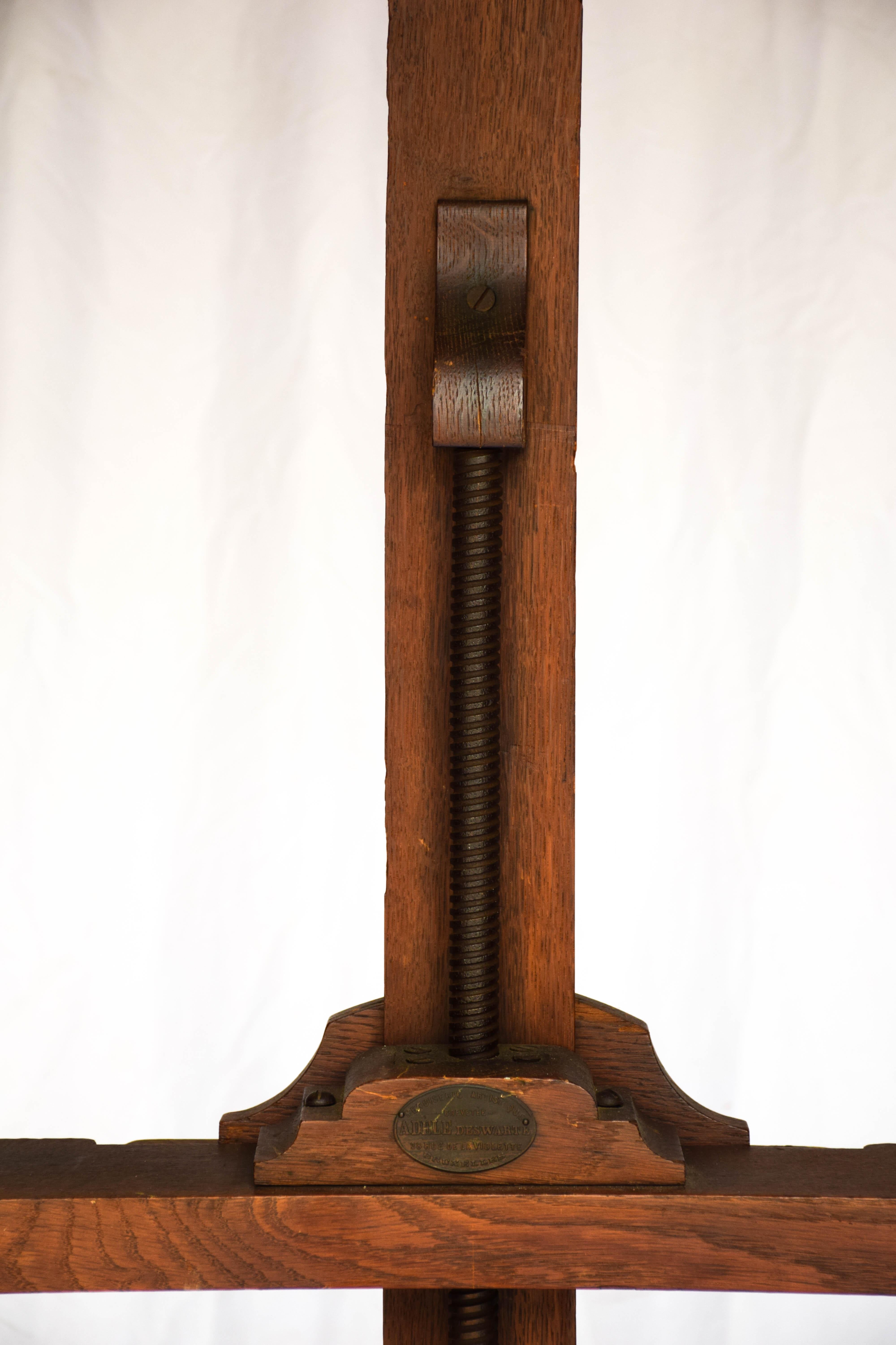 Antique Art Easel 1