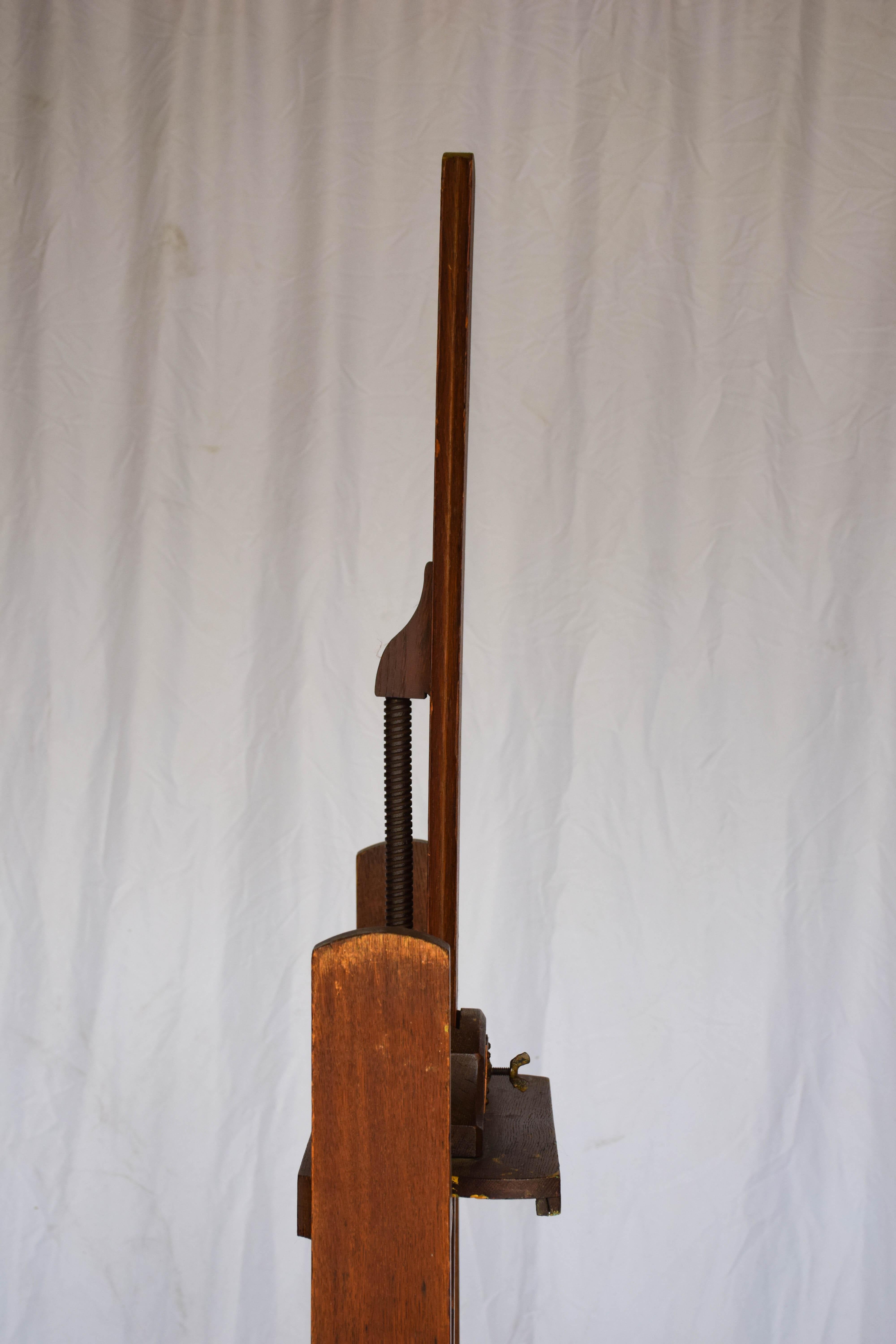 Antique Art Easel 5