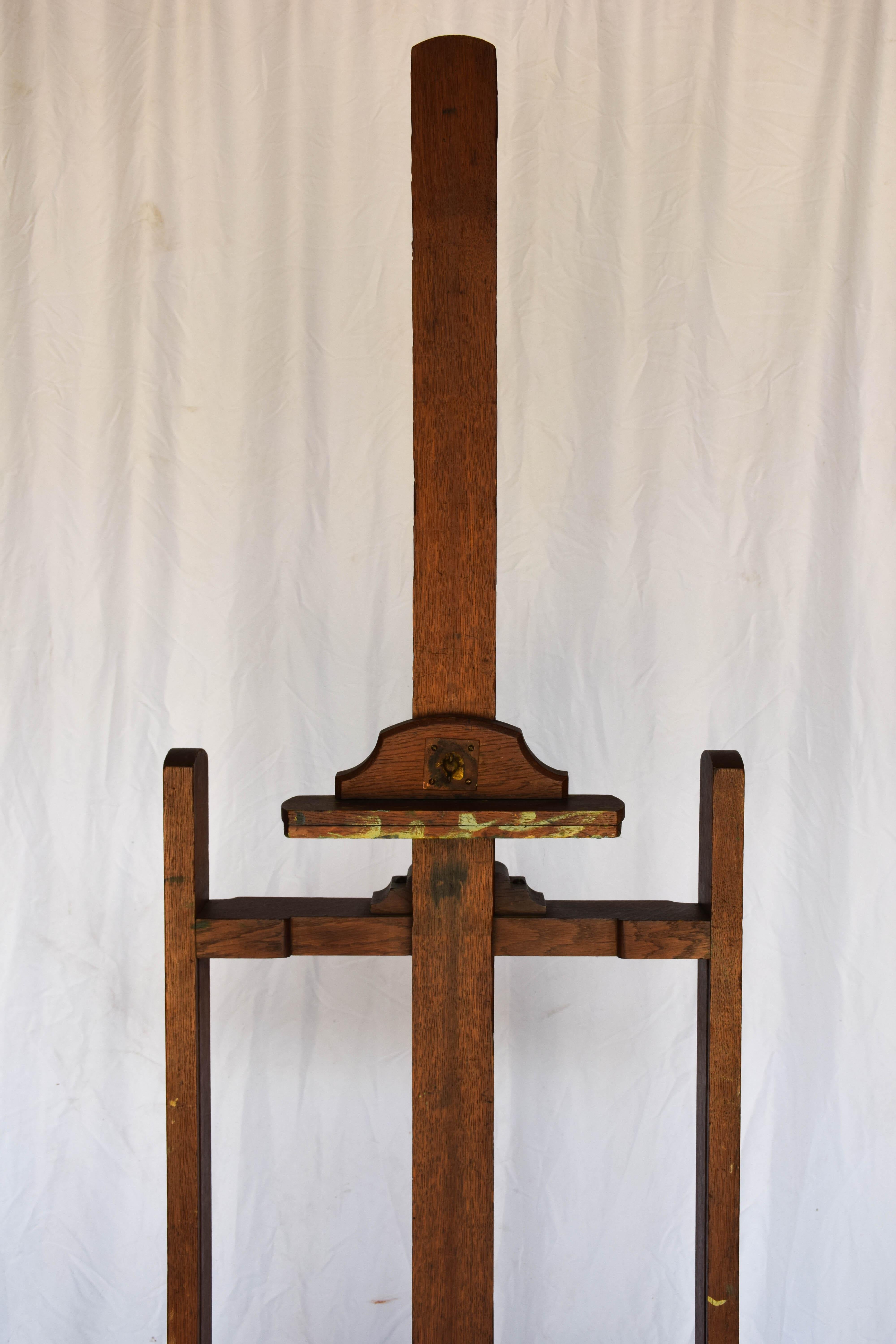 vintage art easel