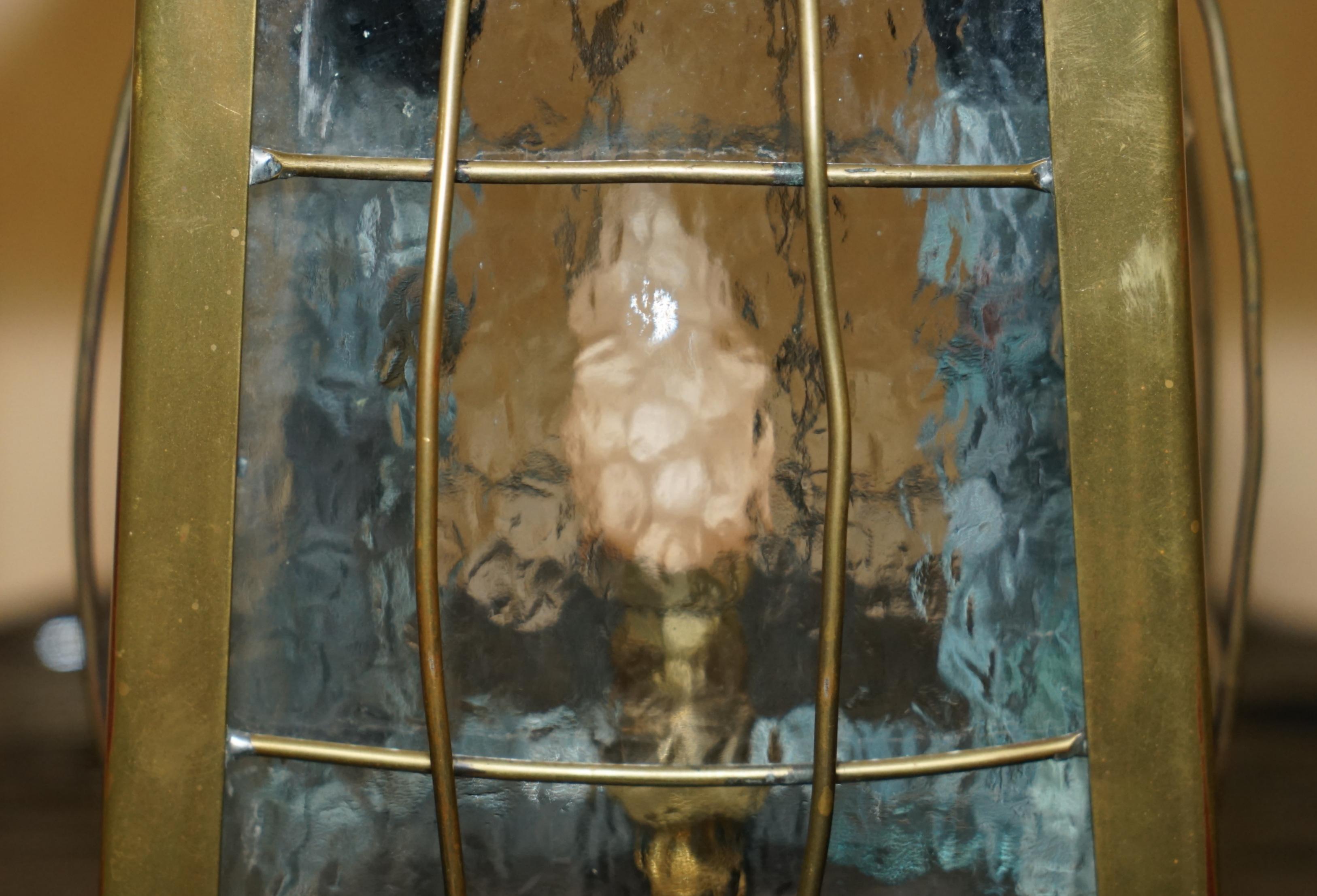 ANTIQUE ART NOUVEAU BRASS AND FROSTED GLASS HANGING LANTERN OR TABLE LAMp For Sale 4