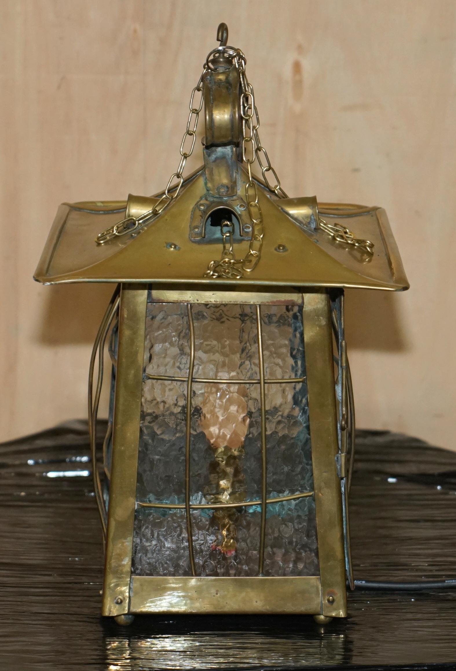 ANTIQUE ART NOUVEAU BRASS AND FROSTED GLASS HANGING LANTERN OR TABLE LAMp For Sale 11