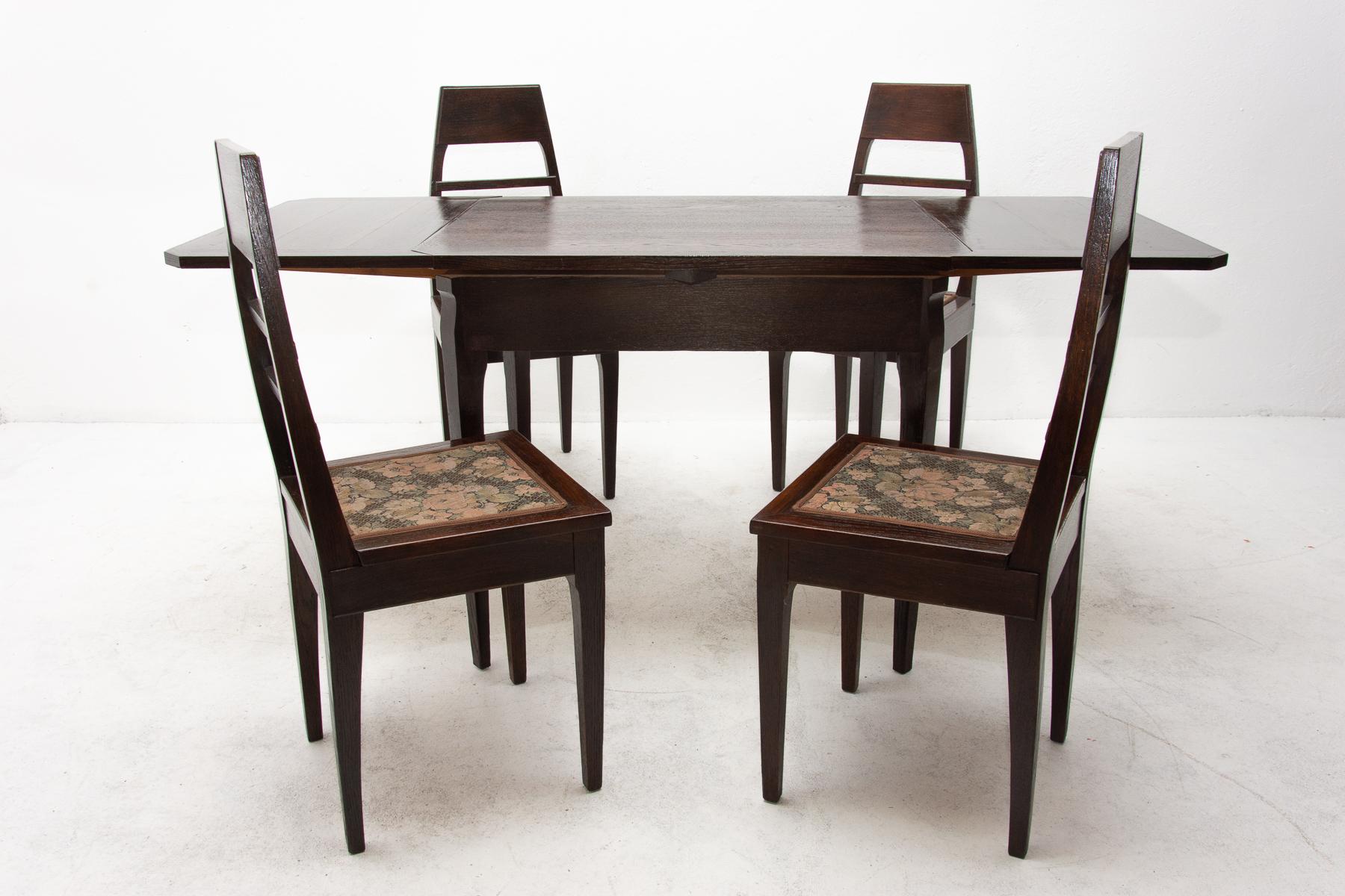 This Art Nouveau folding dining table was produced in Bohemia- Austria-Hungary, circa 1910. It´s made of dark stained oakwood. The table is in very good condition, has been renovated using shellac.




  
